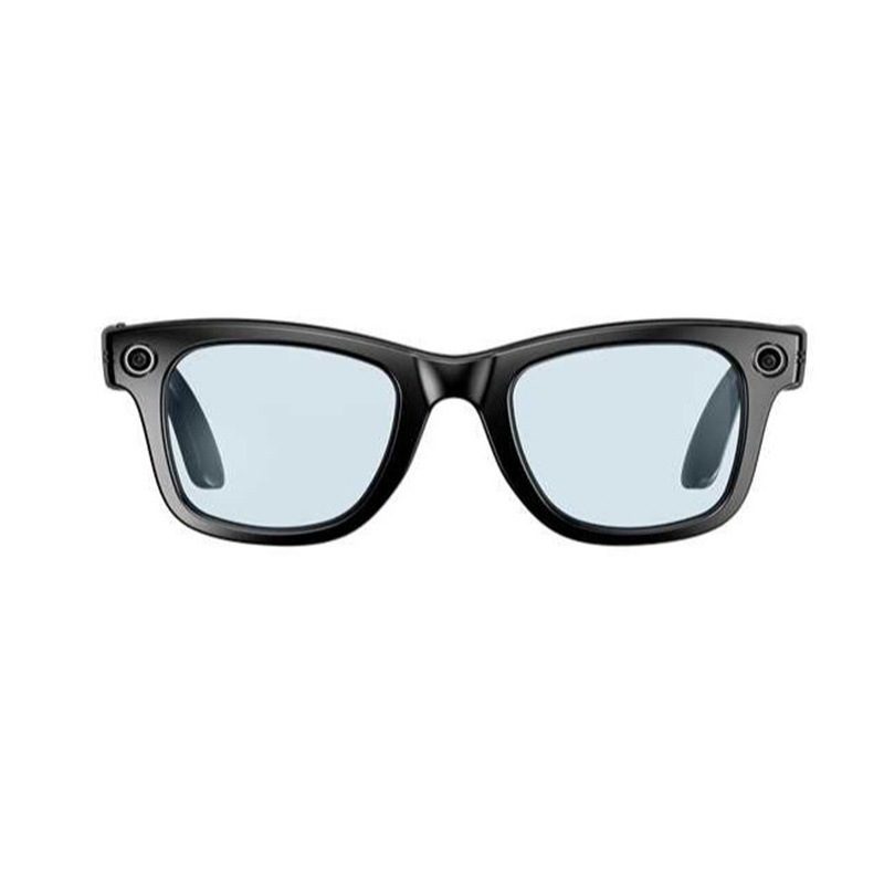 Multi-functional AI Glasses: Photo, Translation, and Music