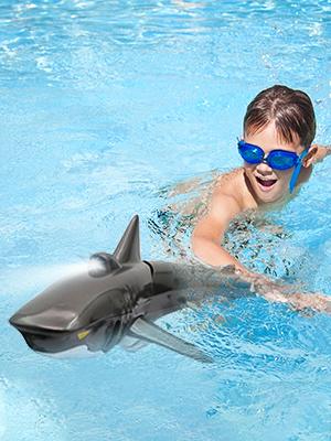 Summervibes Remote Control Shark Toys 1:18 High Simulation Scale Fish with Light for Lake Bathroom Pool 2.4g Electric RC Boat Birthday Couple Christmas Gifts