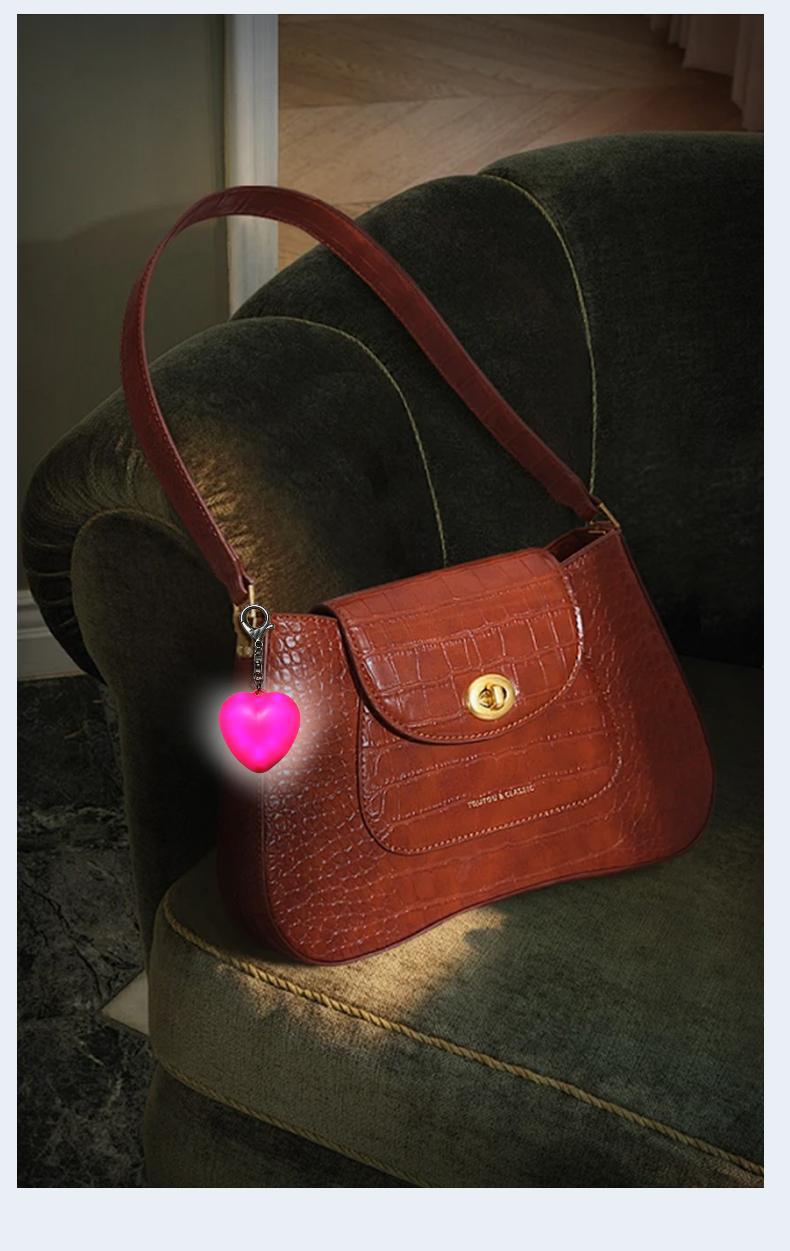 Love Wallet Tote Bag Touch Sensing Light Leather Handbag with Chain Strap for Women Heart-Shaped Illumination Functional & Stylish Accessory