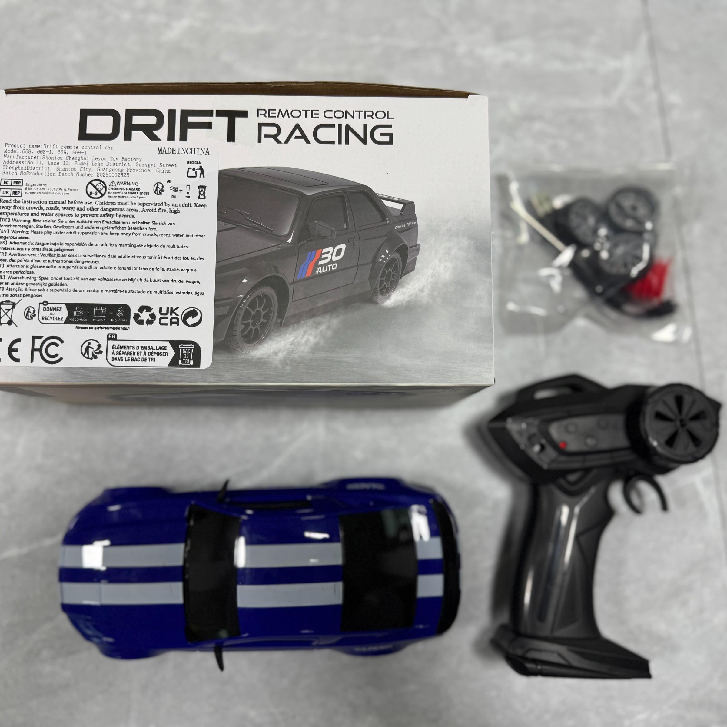 1:24 Remote Control Drift Car, Drift RC Cars, 2.4GHz 4wd, LED Lights, Road Obstacle Tool, Birthday Gift, USB PD Charging, Lithium Battery Included
