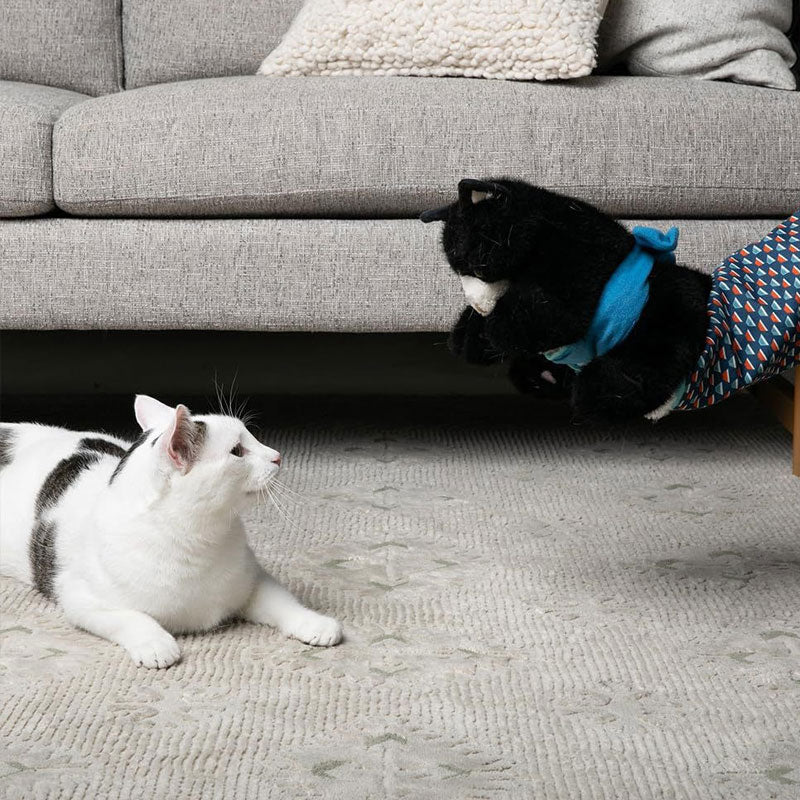 Pain-Free Play with Ultimate Scratch Protection Glove