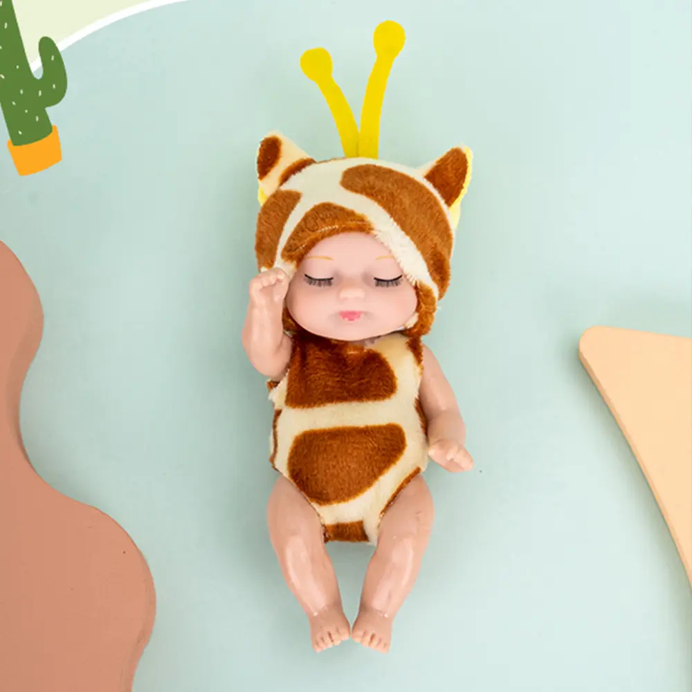 4.3-inch Fairy Princess Doll Set—a lifelike newborn-style doll; an exquisite, stylish toy perfect for playtime and role-playing.