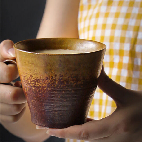 Gradient Vintage Coffee Cup