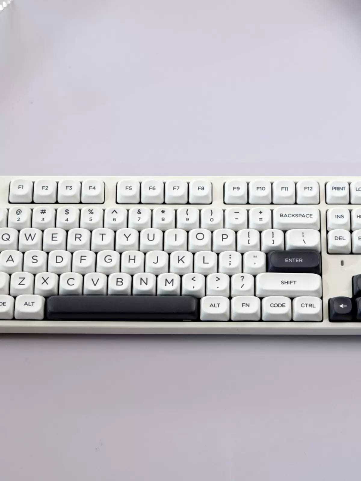 KeycapGuru Black & White MOA Keycap Set - PBT, 126 Keys