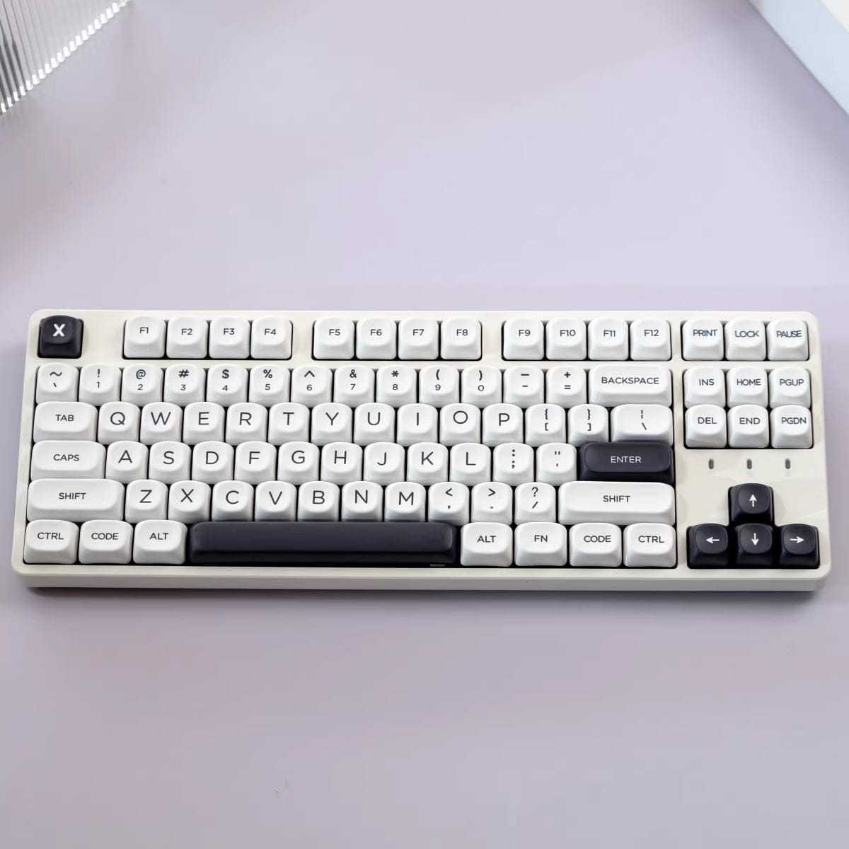 KeycapGuru Black & White MOA Keycap Set - PBT, 126 Keys