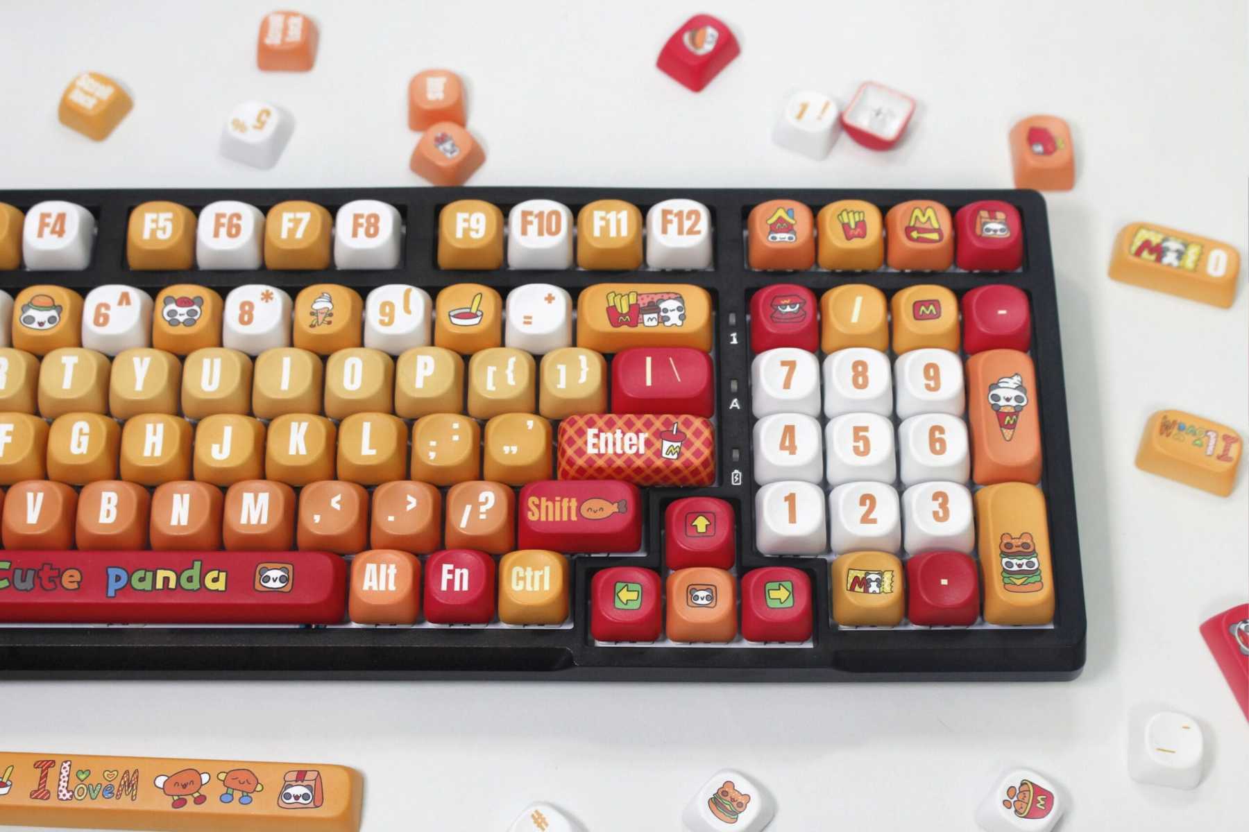 KeycapGuru Cute Panda MOA Keycap Set - PBT, 135 Keys