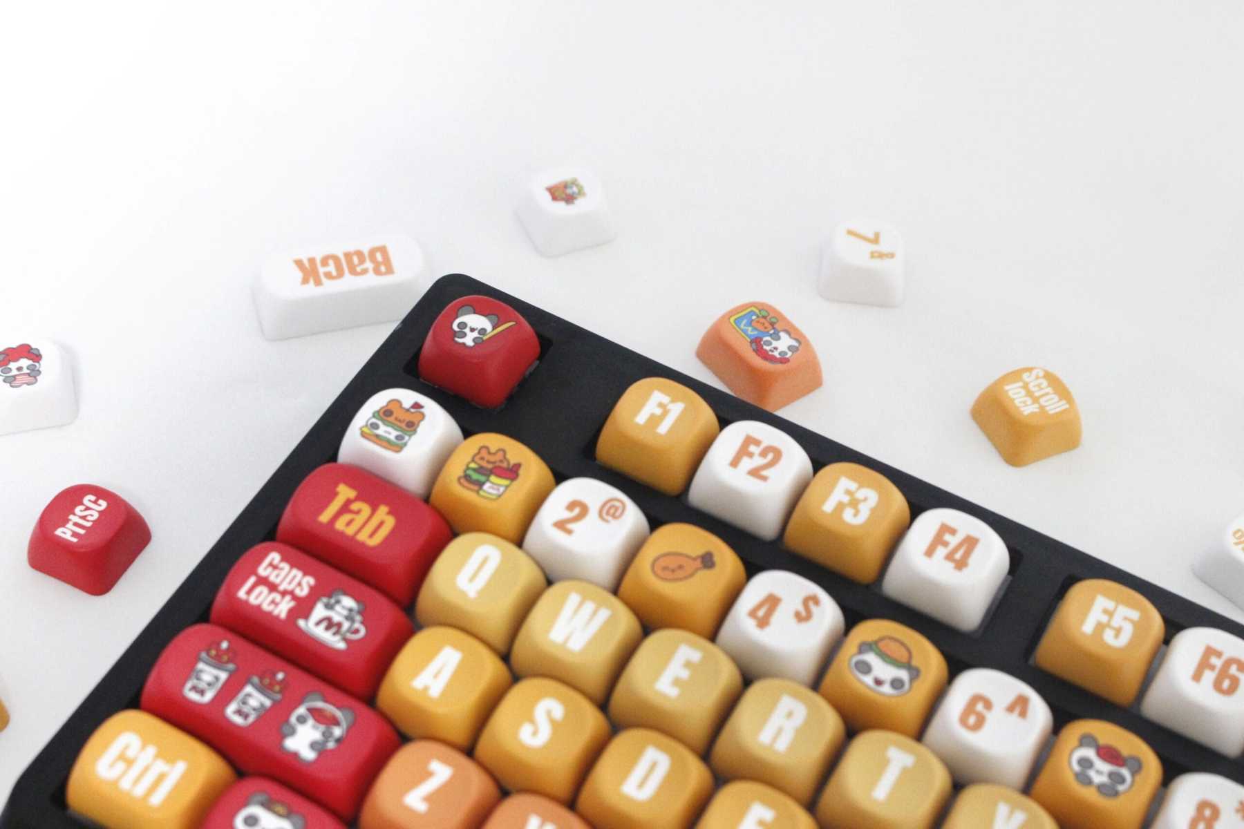 KeycapGuru Cute Panda MOA Keycap Set - PBT, 135 Keys
