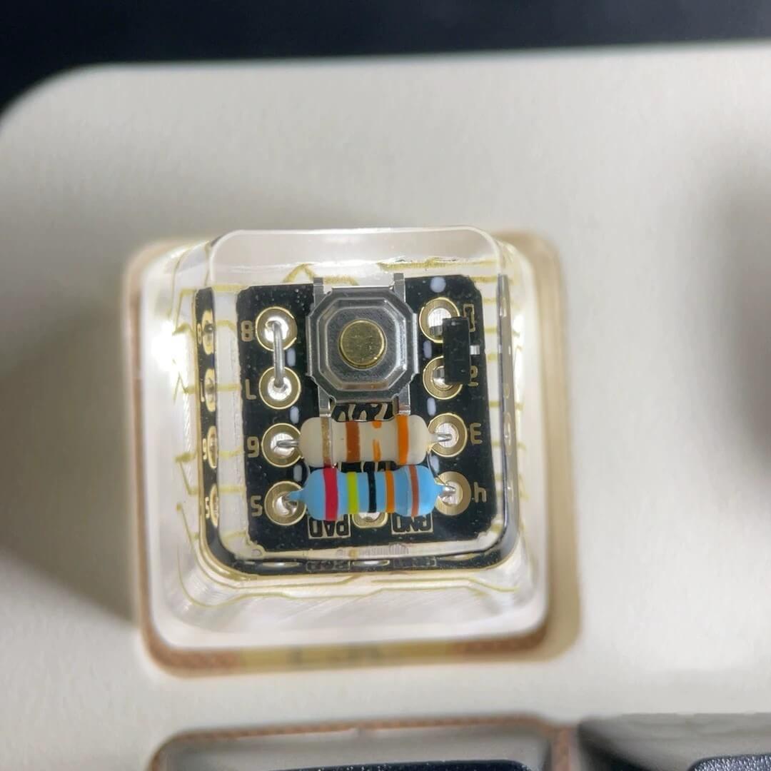 KeycapGuru Circuit Board Translucent Resin Artisan Keycap - Black, OEM R4, 1U