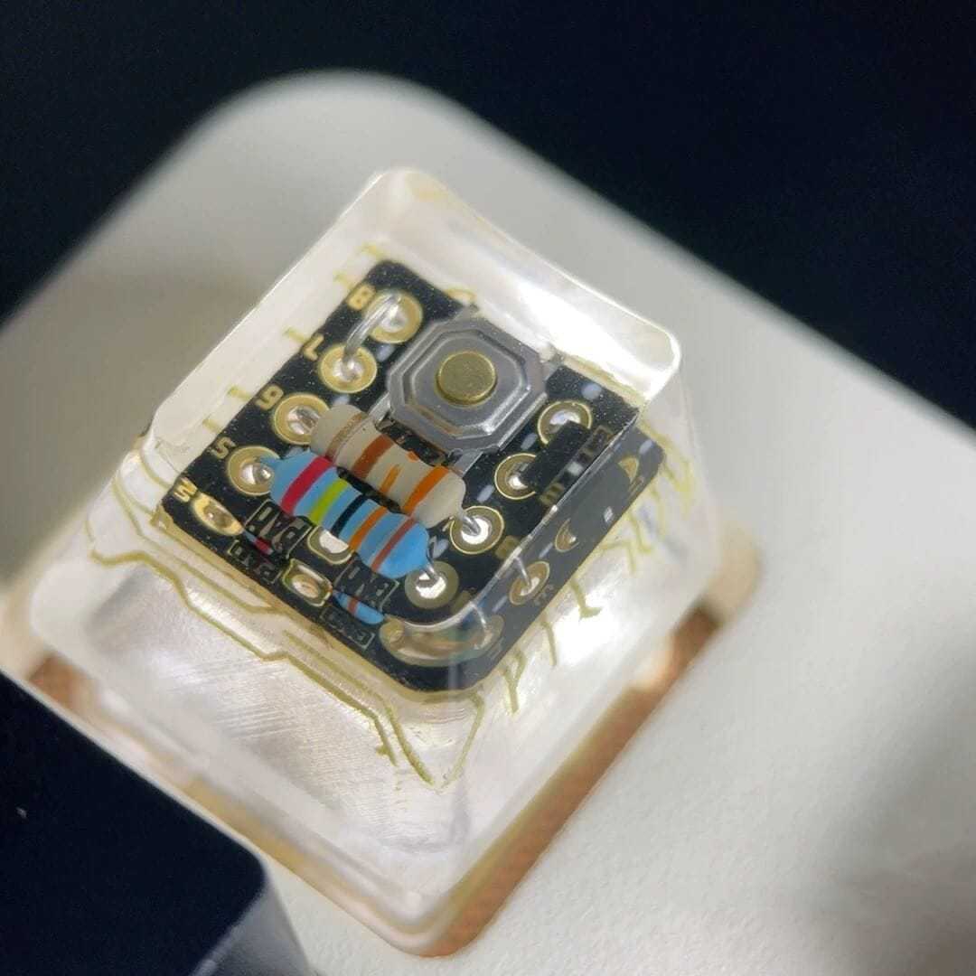 KeycapGuru Circuit Board Translucent Resin Artisan Keycap - Black, OEM R4, 1U