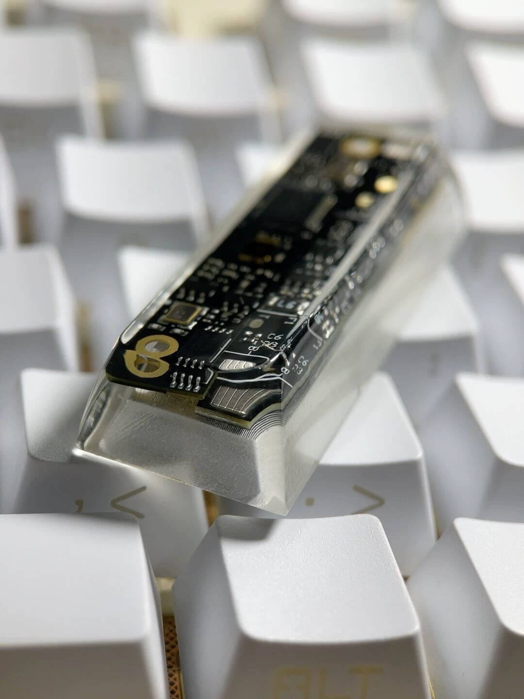 KeycapGuru Circuit Board Translucent Resin Artisan Keycap - Black, OEM R1, 2.75U