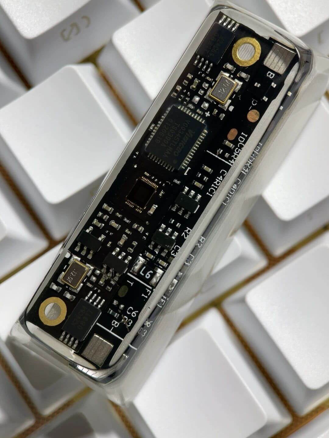 KeycapGuru Circuit Board Translucent Resin Artisan Keycap - Black, OEM R1, 2.75U