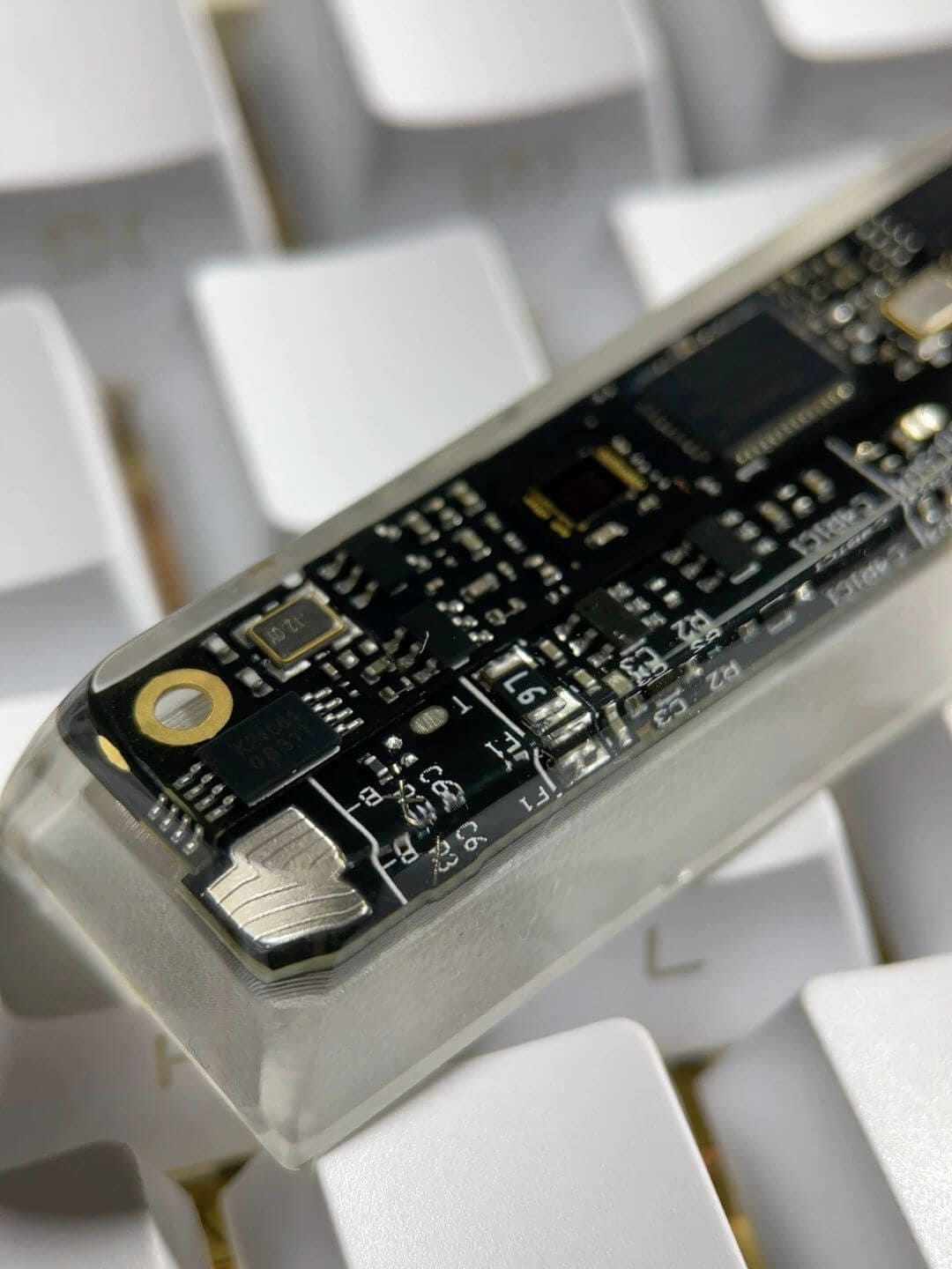 KeycapGuru Circuit Board Translucent Resin Artisan Keycap - Black, OEM R1, 2.75U