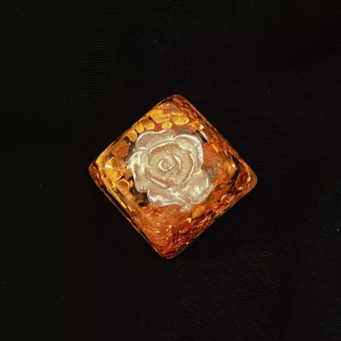 KeycapGuru Golden Rose Resin Artisan Keycap - OEM R4