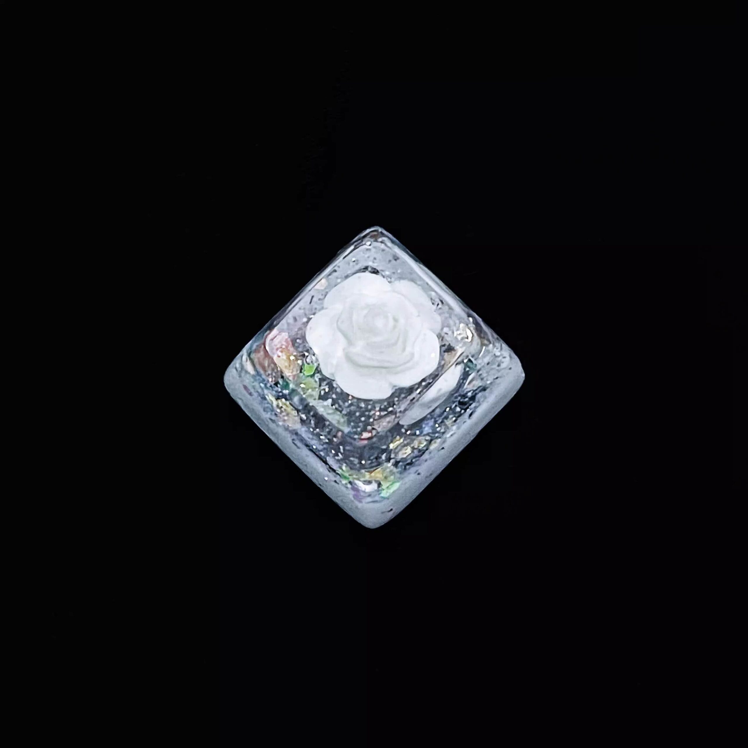KeycapGuru Icy Rose Resin Artisan Keycap - OEM R4
