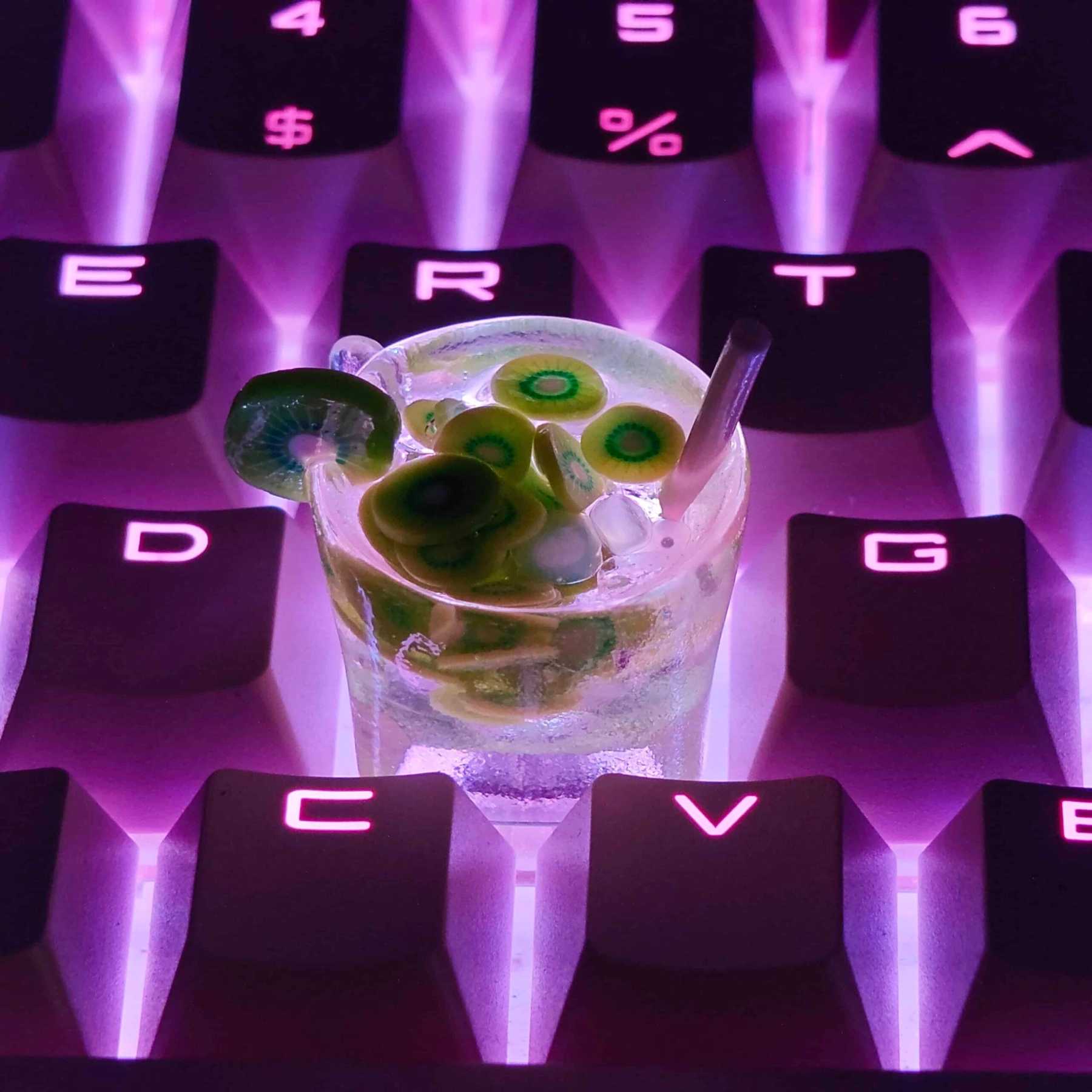 KeycapGuru Kiwi Fruit Lemonade Tea Artisan Keycap