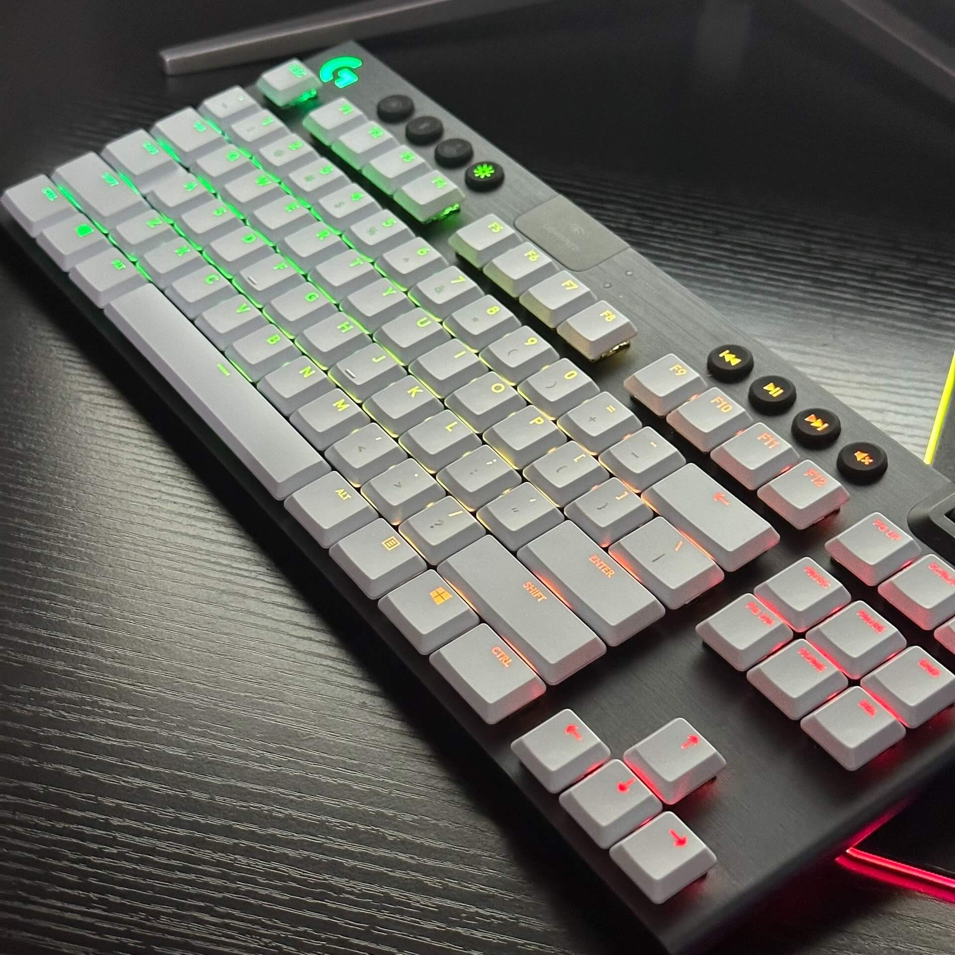 Logitech G915 TKL Keycaps Replacement Keycap Set - ABS / PBT / PC, ANSI / ISO