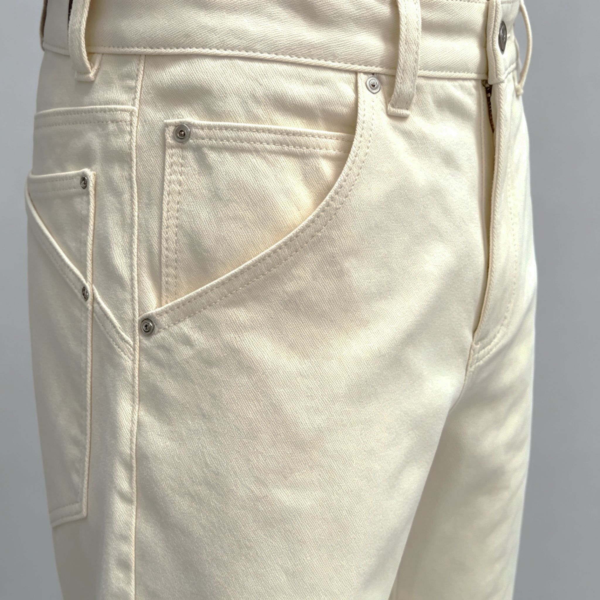 Men Off White Diagonal Pocket Canvas Wide Leg Pants