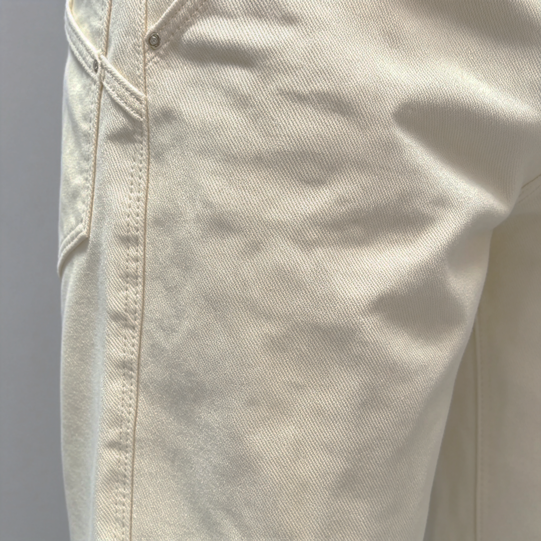 Men Off White Diagonal Pocket Canvas Wide Leg Pants