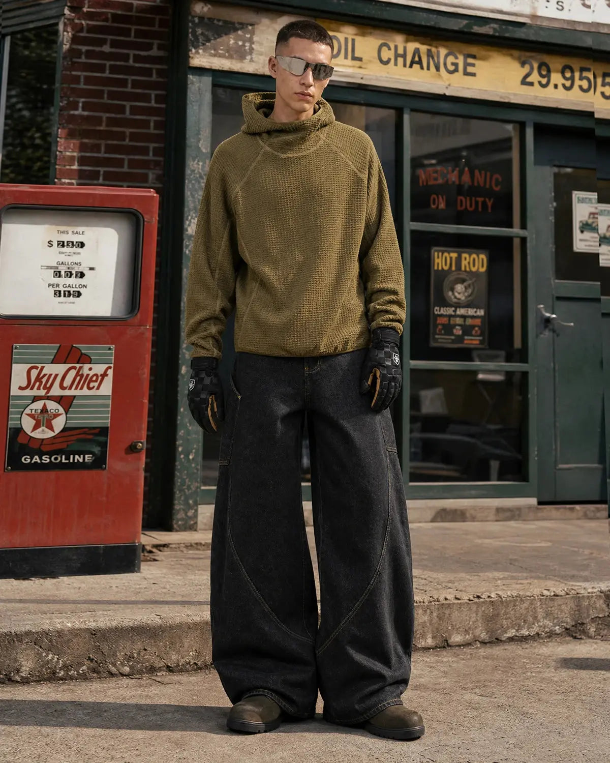 INFLATION Super Raw Barrel Jeans 