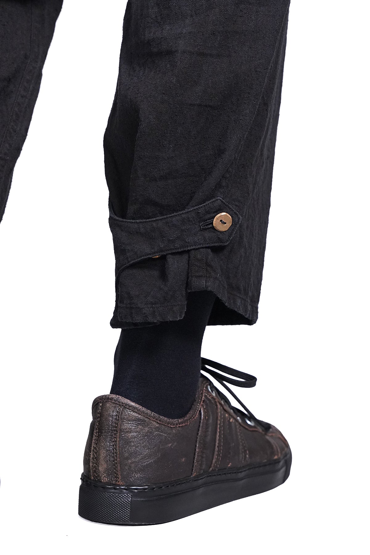 Distressed Retro Linen Cropped Trousers Back Buckle Waist Design