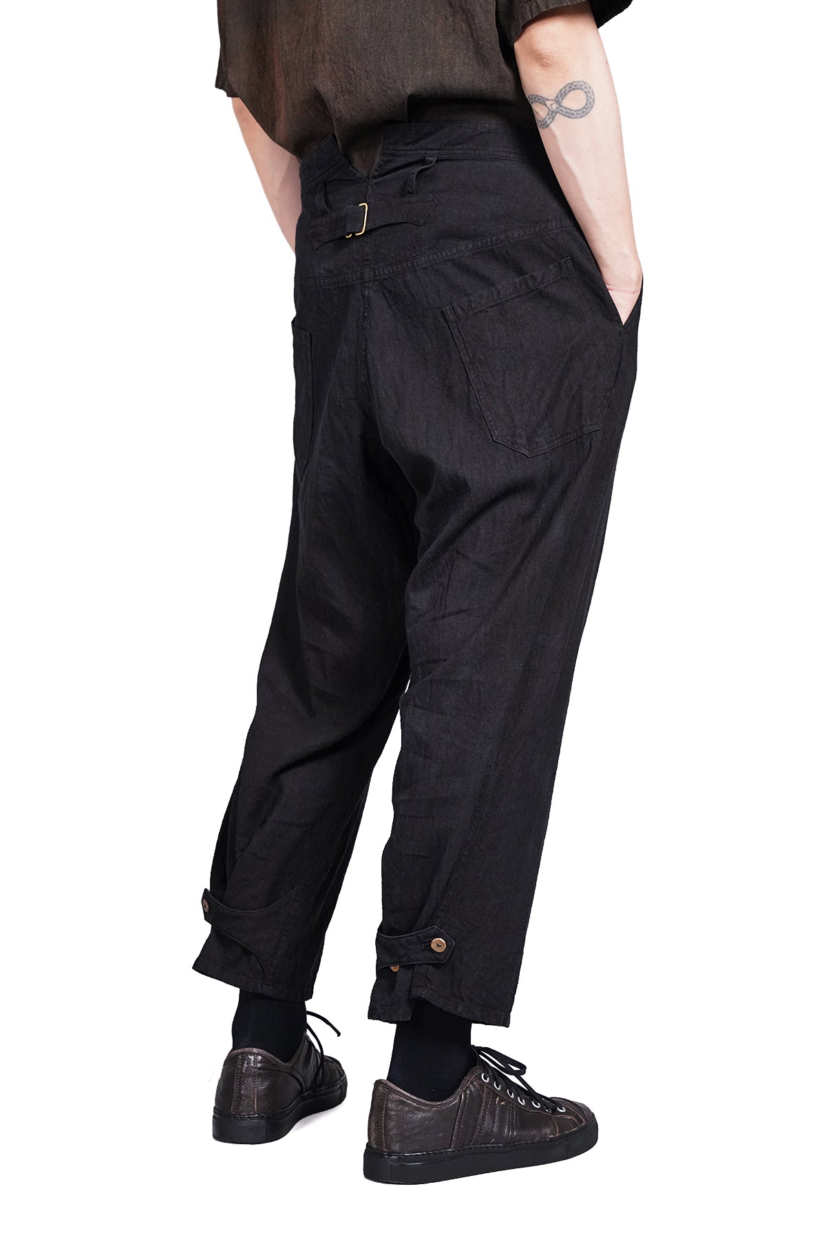 Distressed Retro Linen Cropped Trousers Back Buckle Waist Design