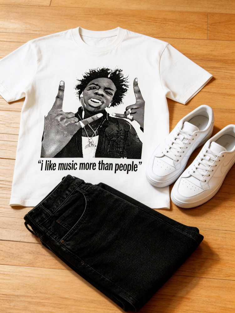 "MUSIC OVER PEOPLE" GRAPHIC TEE