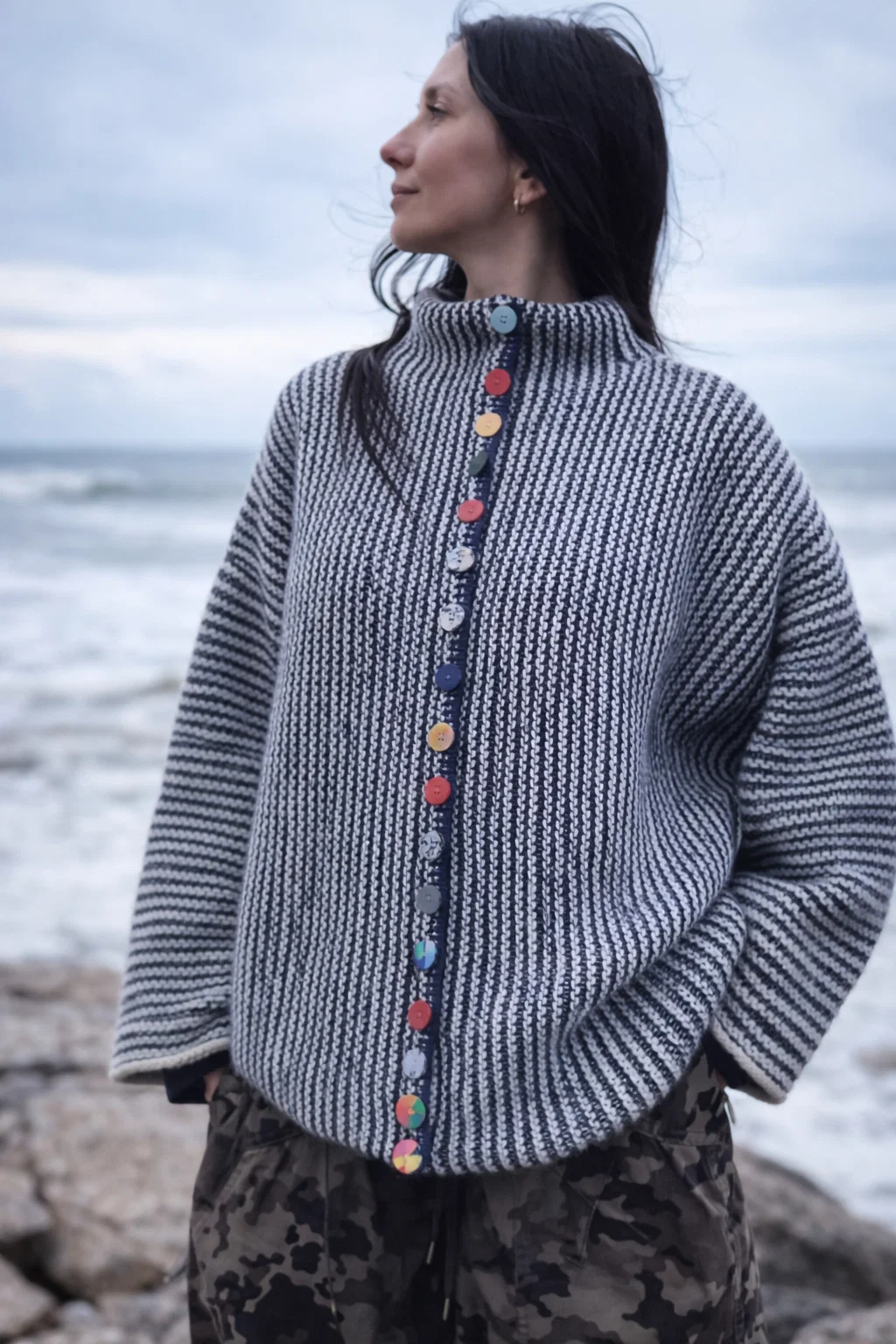 VINTAGE BUTTON CARDIGAN