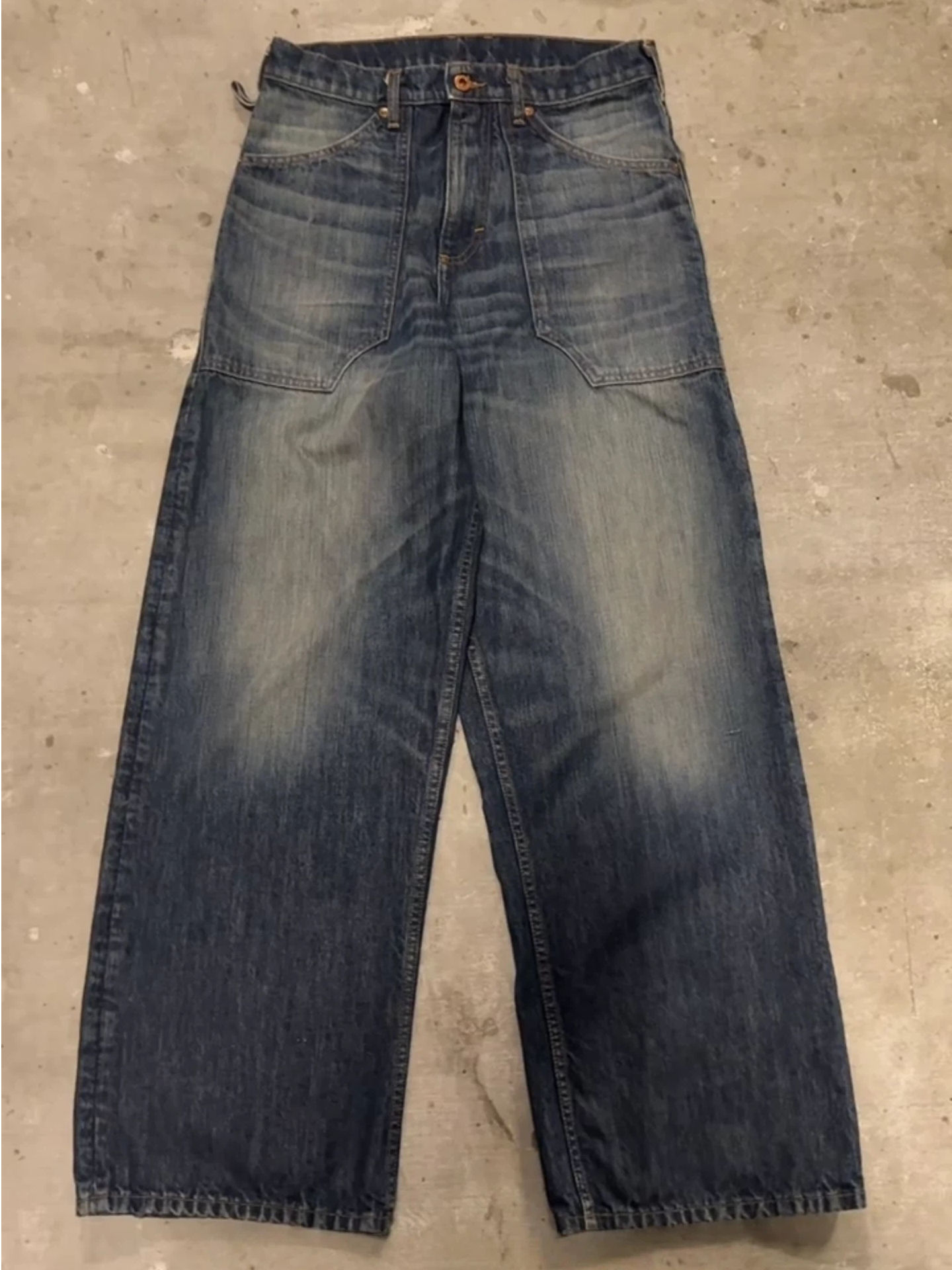 VINTAGE WASHED WIDE-LEG DENIM