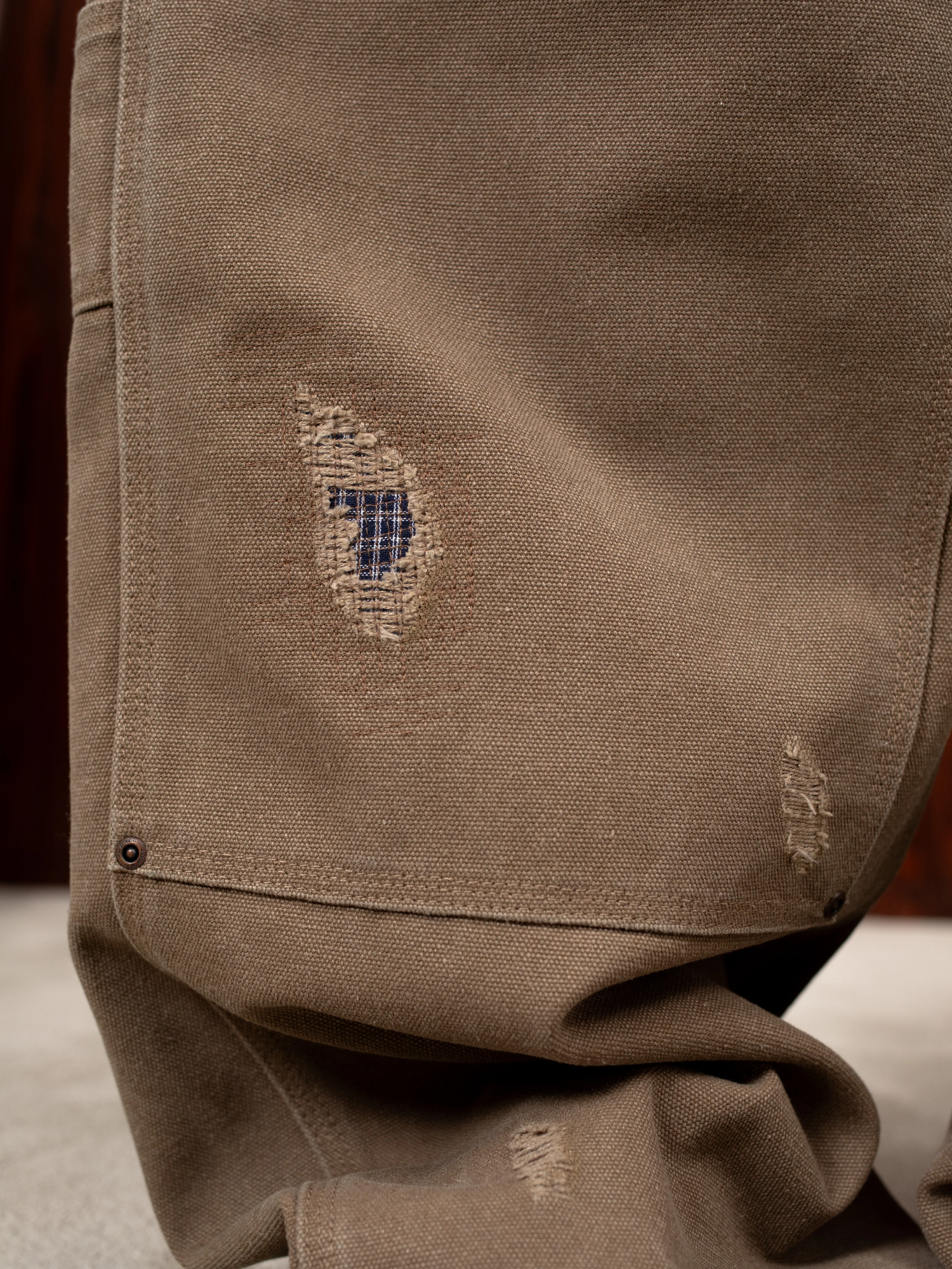 DISTRESSED DOUBLE-KNEE WORKWEAR PANTS