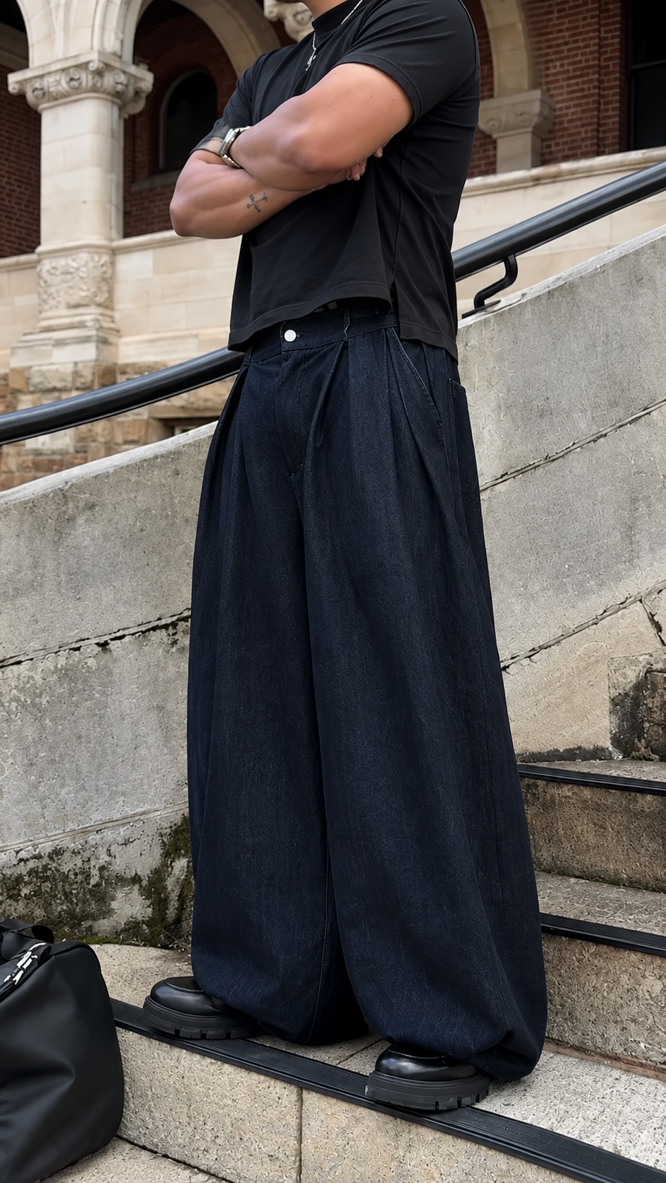Men’s Oversized Balloon Fit Denim Pants