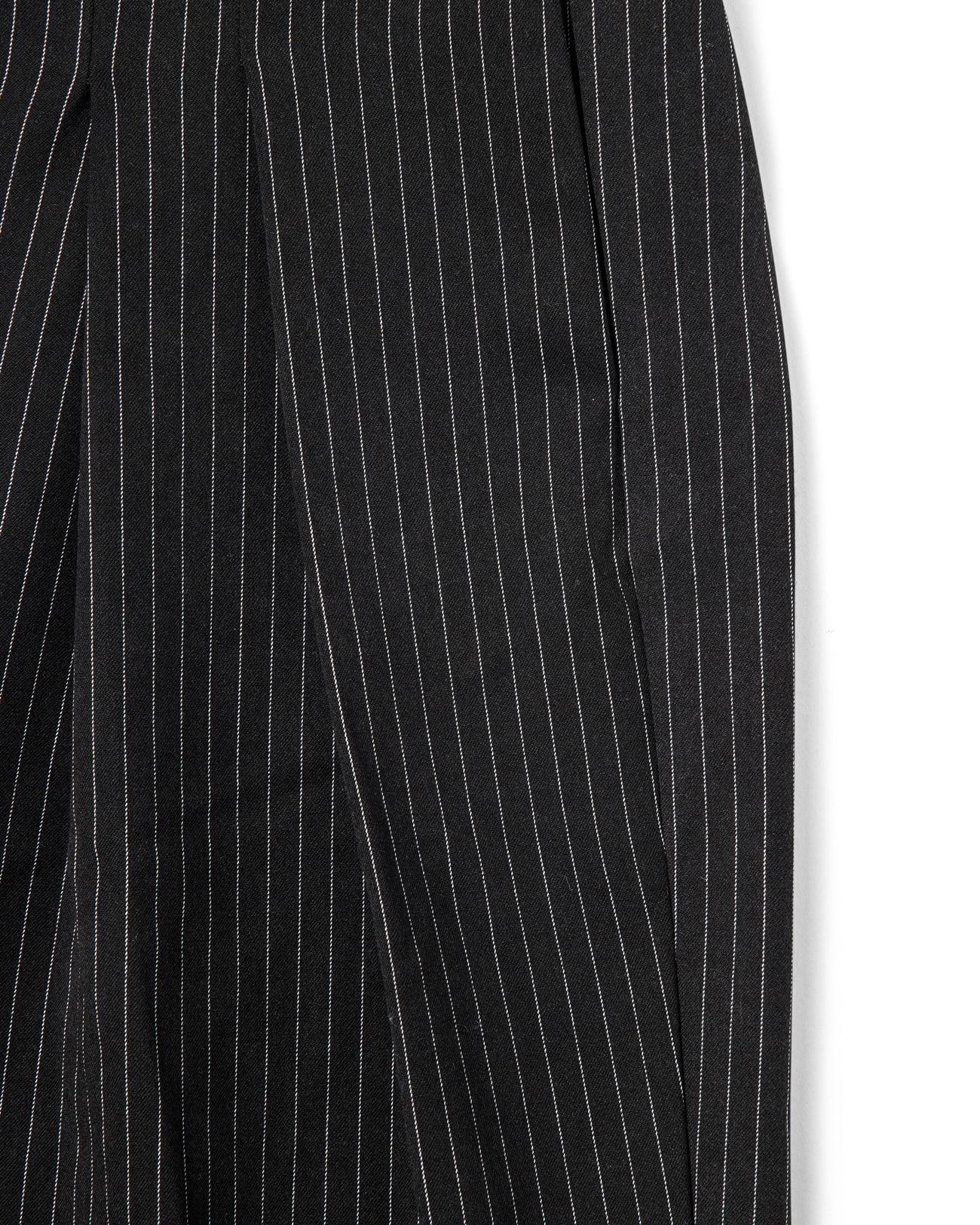 PINSTRIPE PLEATED SHORTS