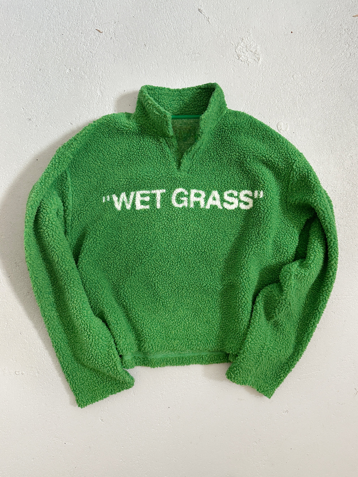 “WET GRASS” COZY SHERPA PULLOVER