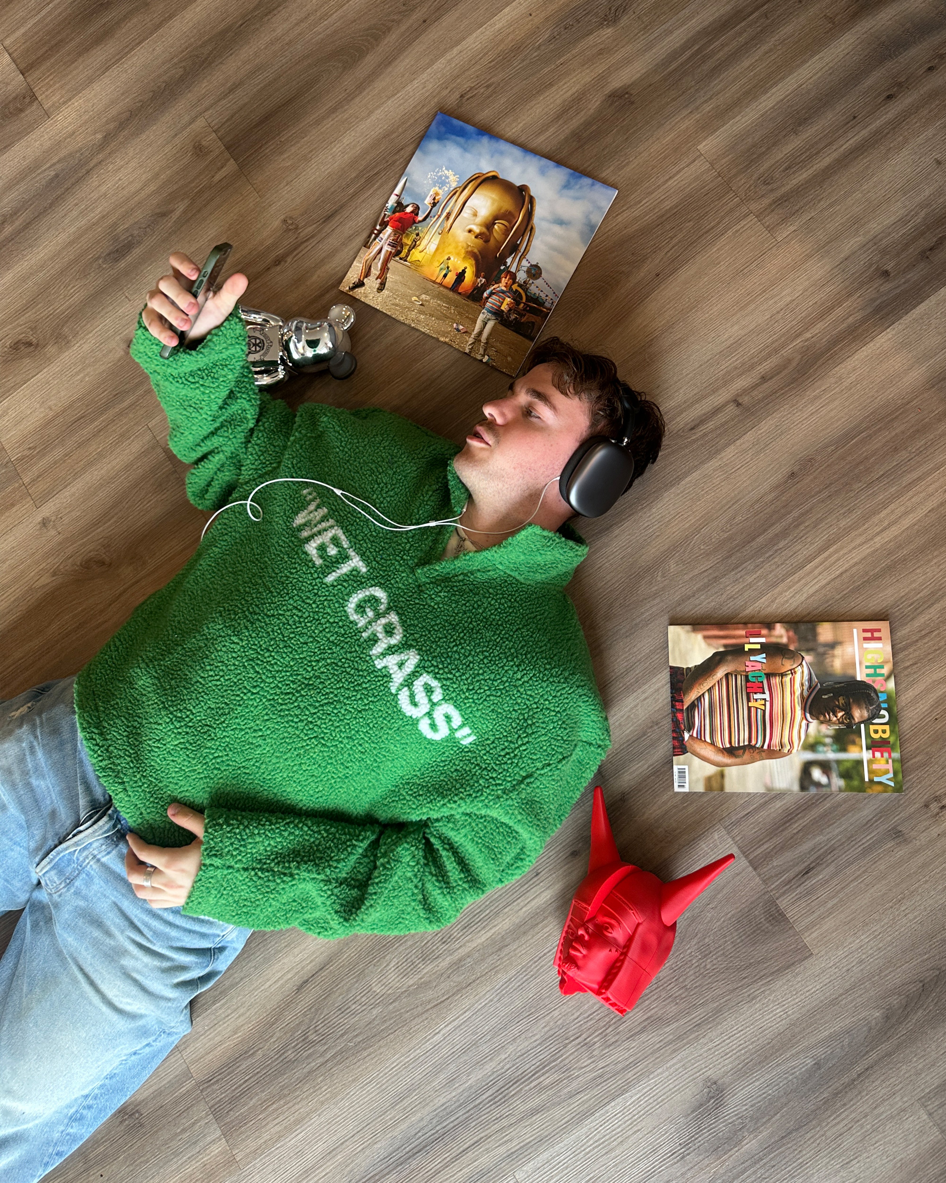 “WET GRASS” COZY SHERPA PULLOVER