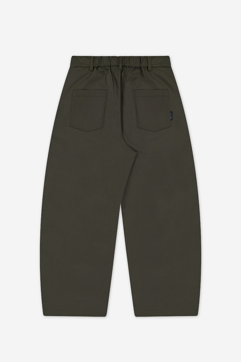 DART-KNEE PLEATED TROUSERS