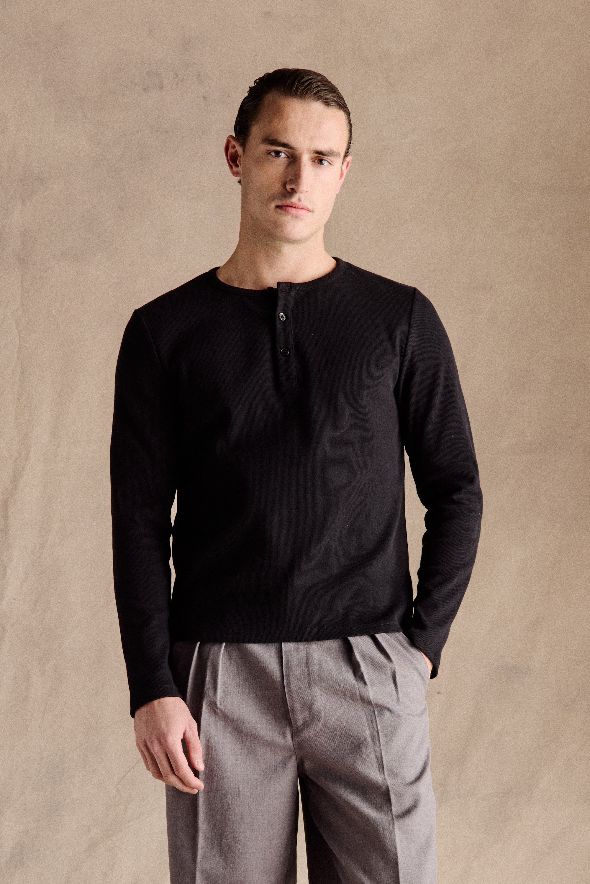 RIBBED HENLEY SHIRT