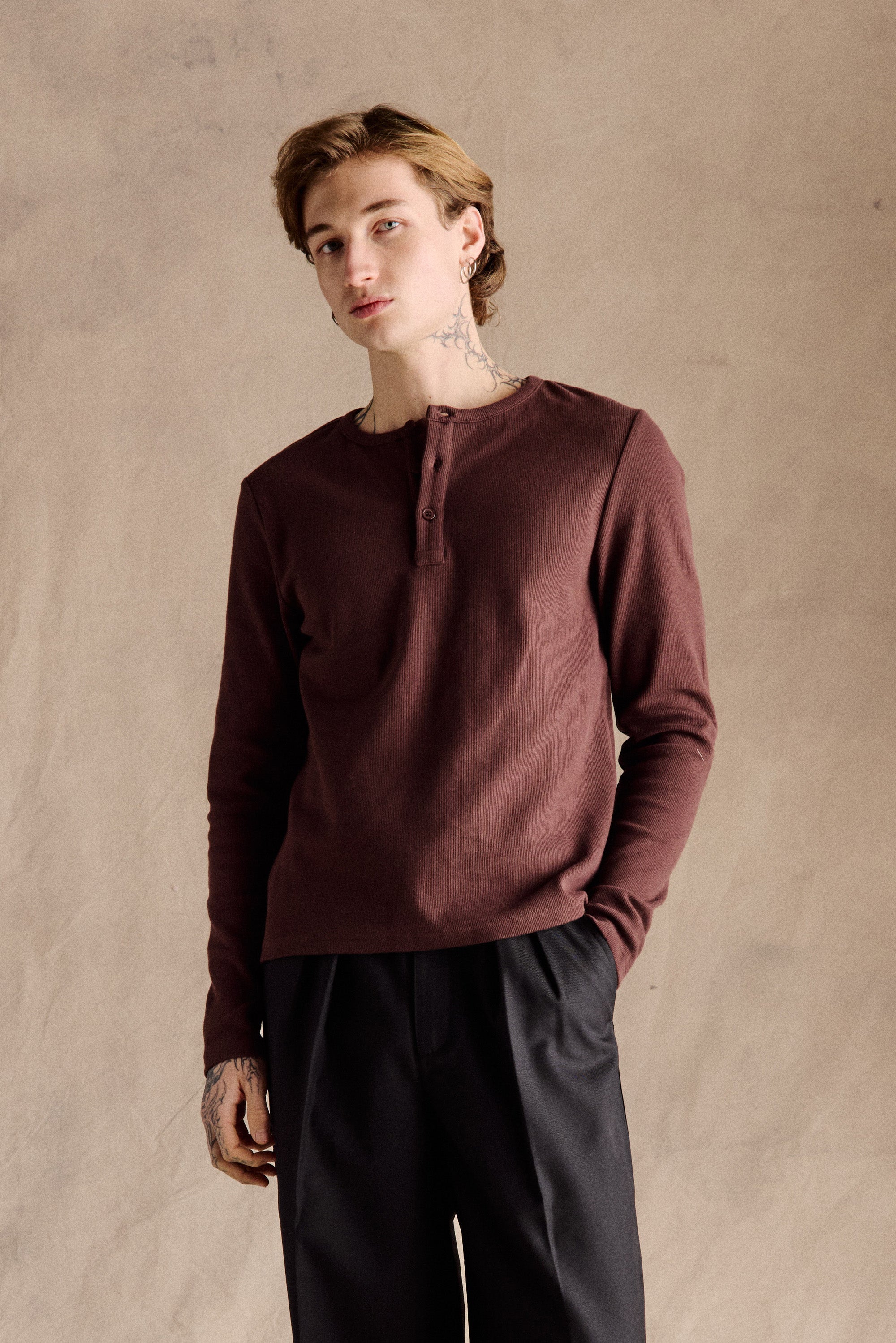 RIBBED HENLEY SHIRT