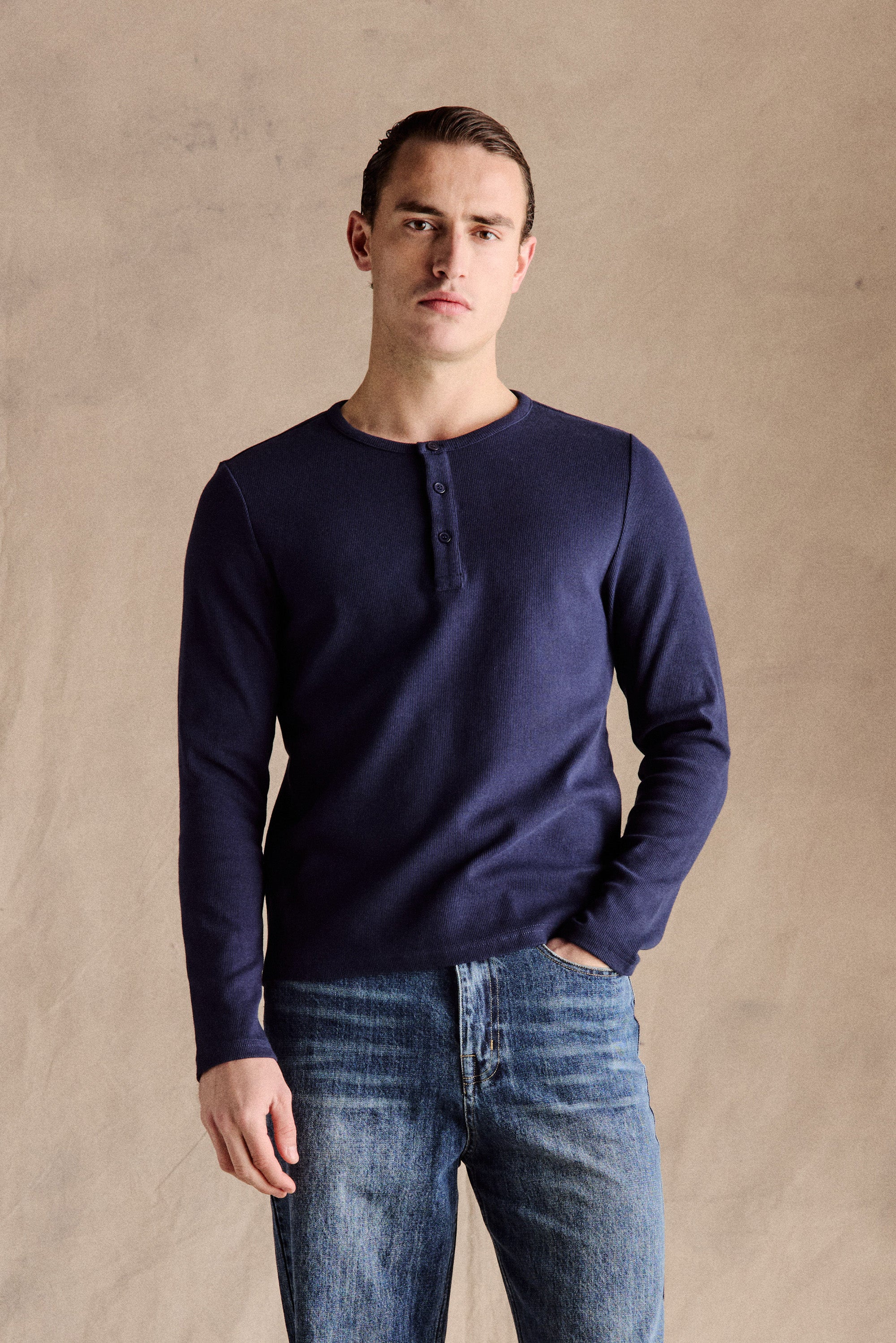 RIBBED HENLEY SHIRT
