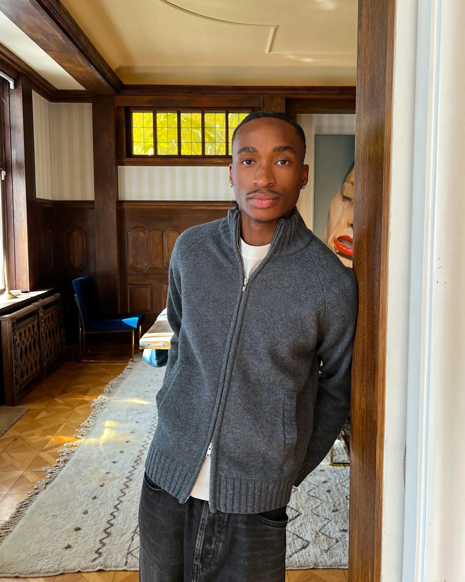 MERINO ZIP CARDIGAN