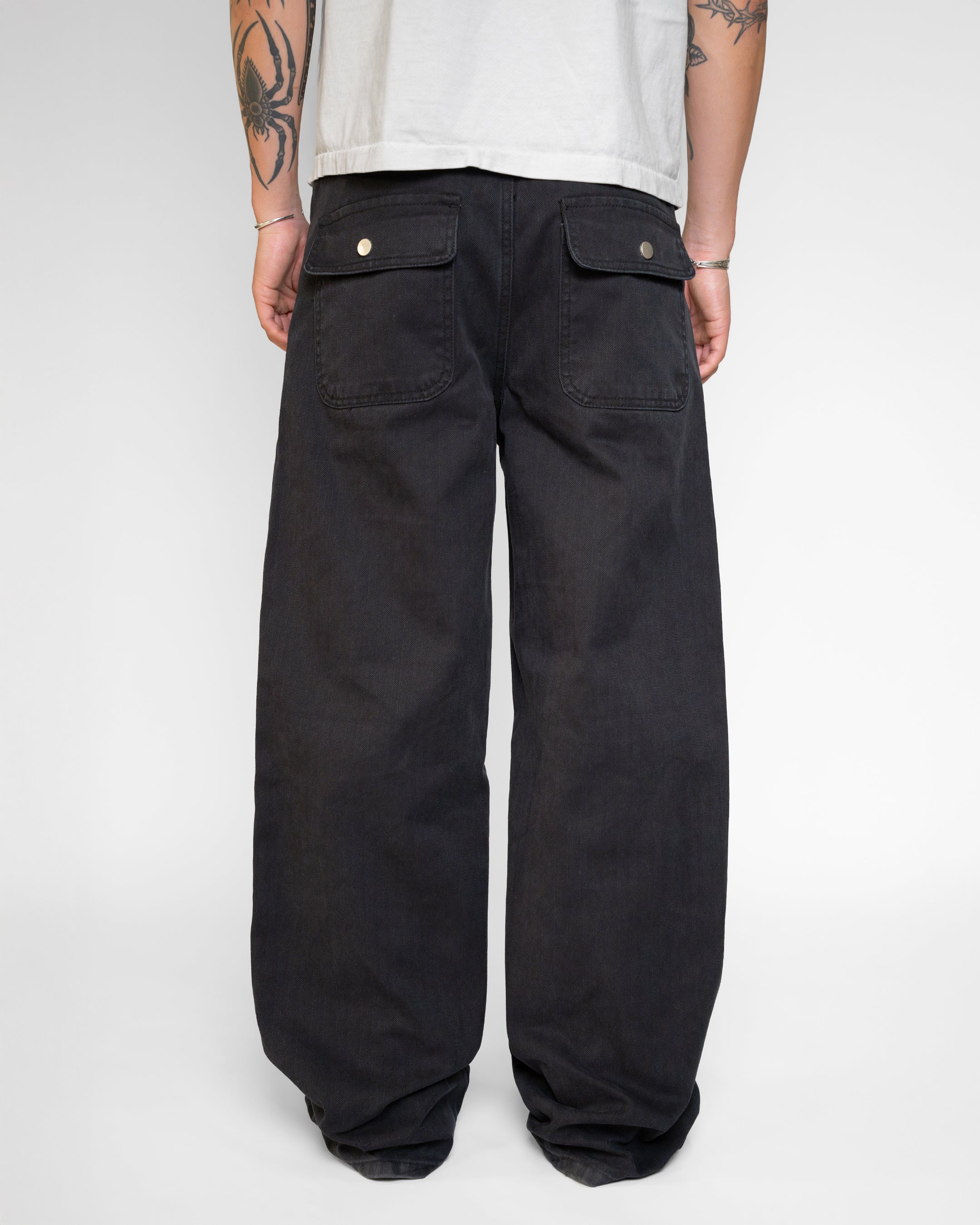WASHED HERRINGBONE TWILL PANTS