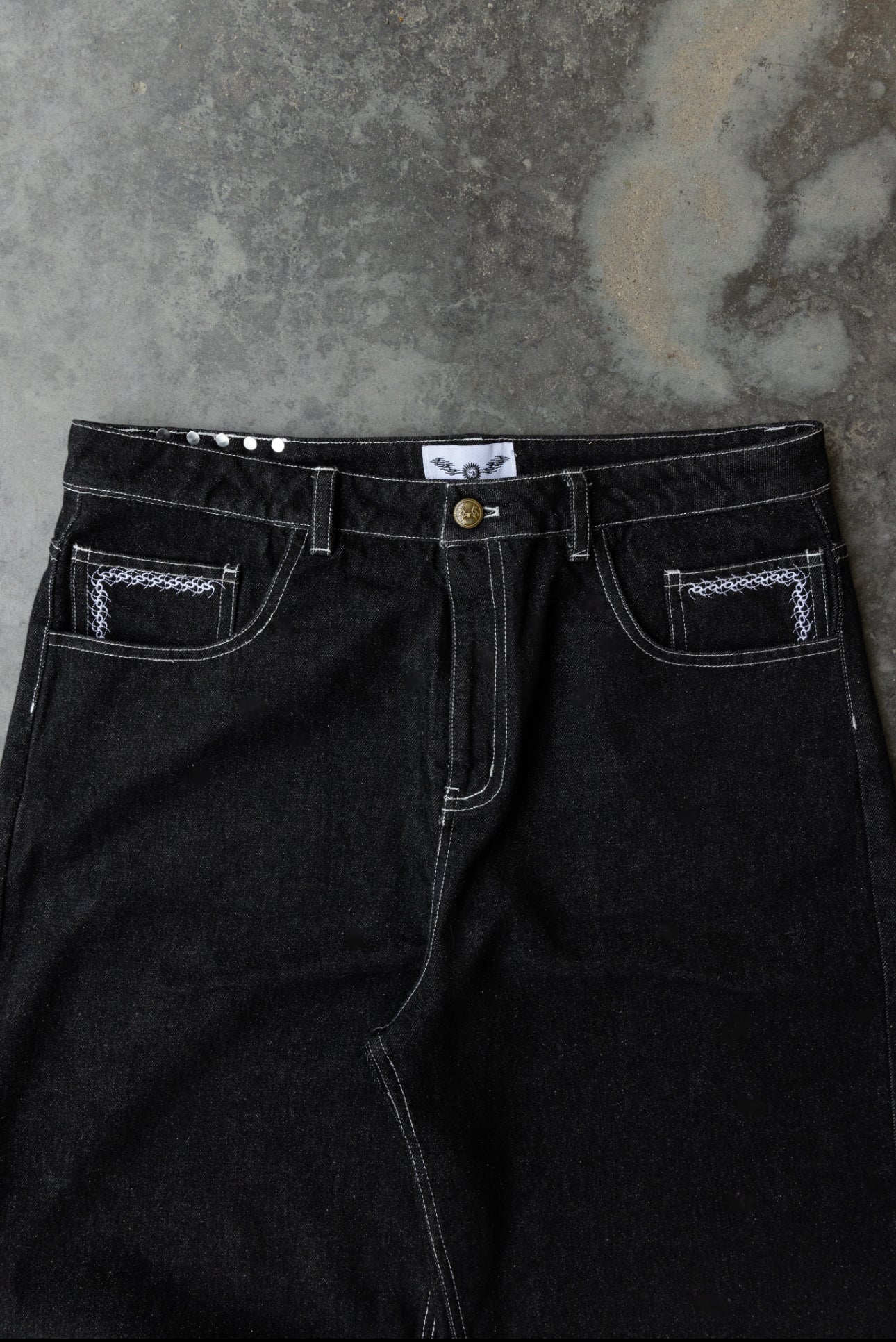 Raw Black Denim - Baggy Jeans