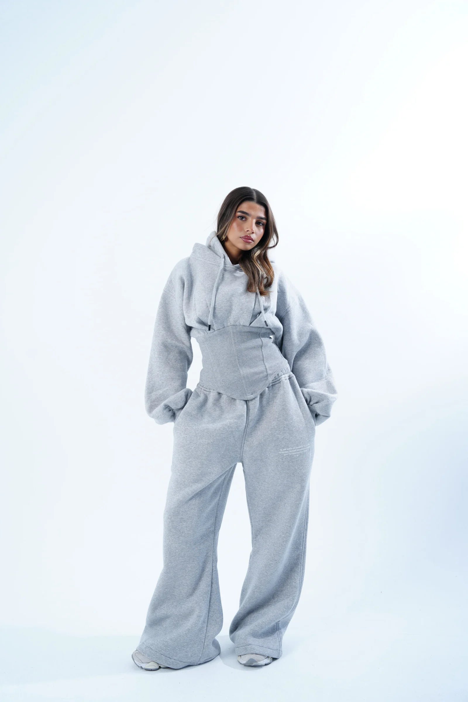 SHE'S SNATCHED HOODIE SUIT (BUY 2, FREE SHIPPING + GET 1 FREE)