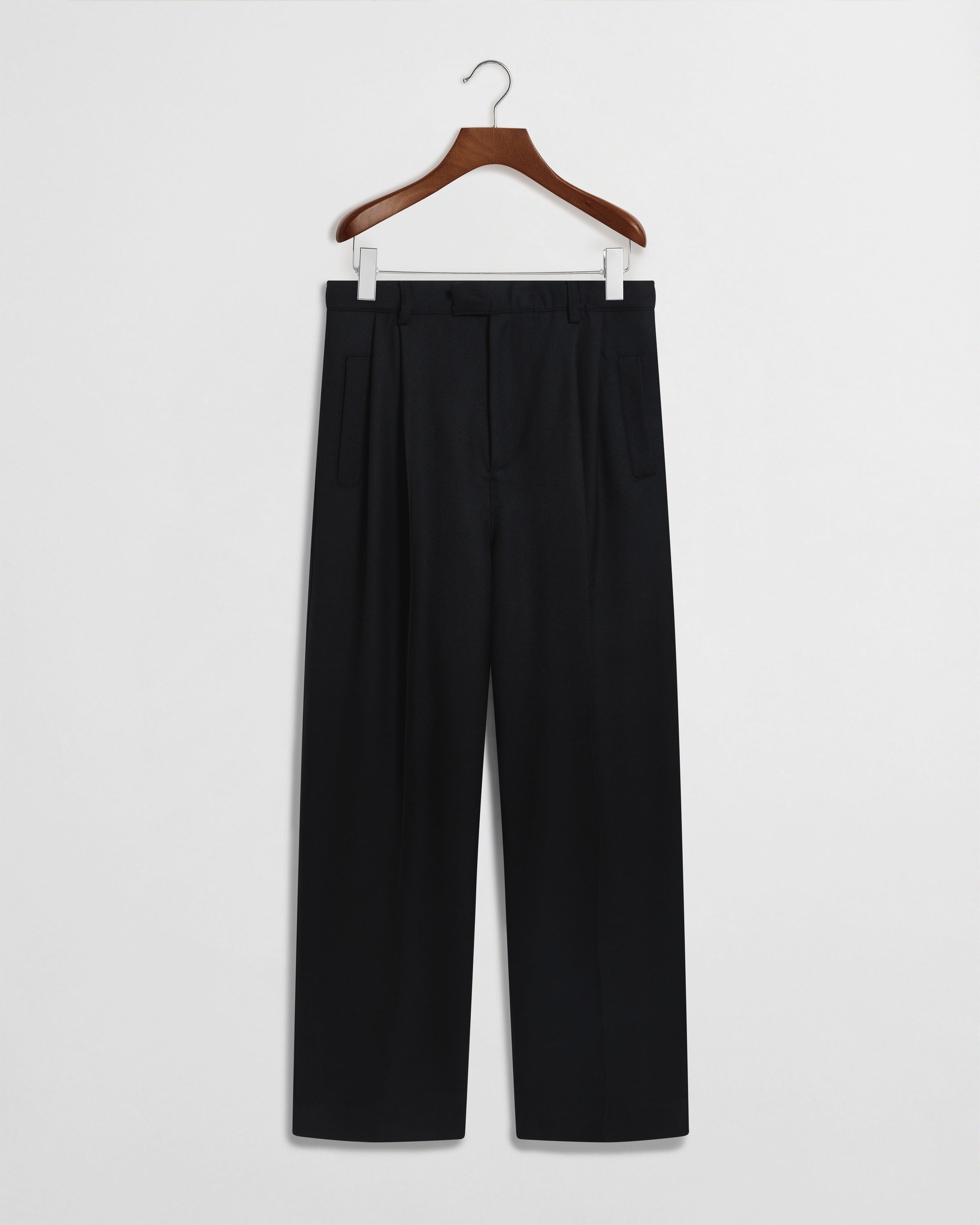 Black Pleated Trousers 