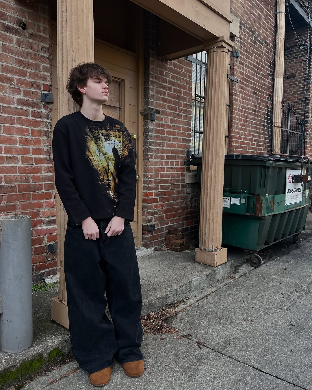 "MEMORIES" WAFFLE LONG SLEEVE