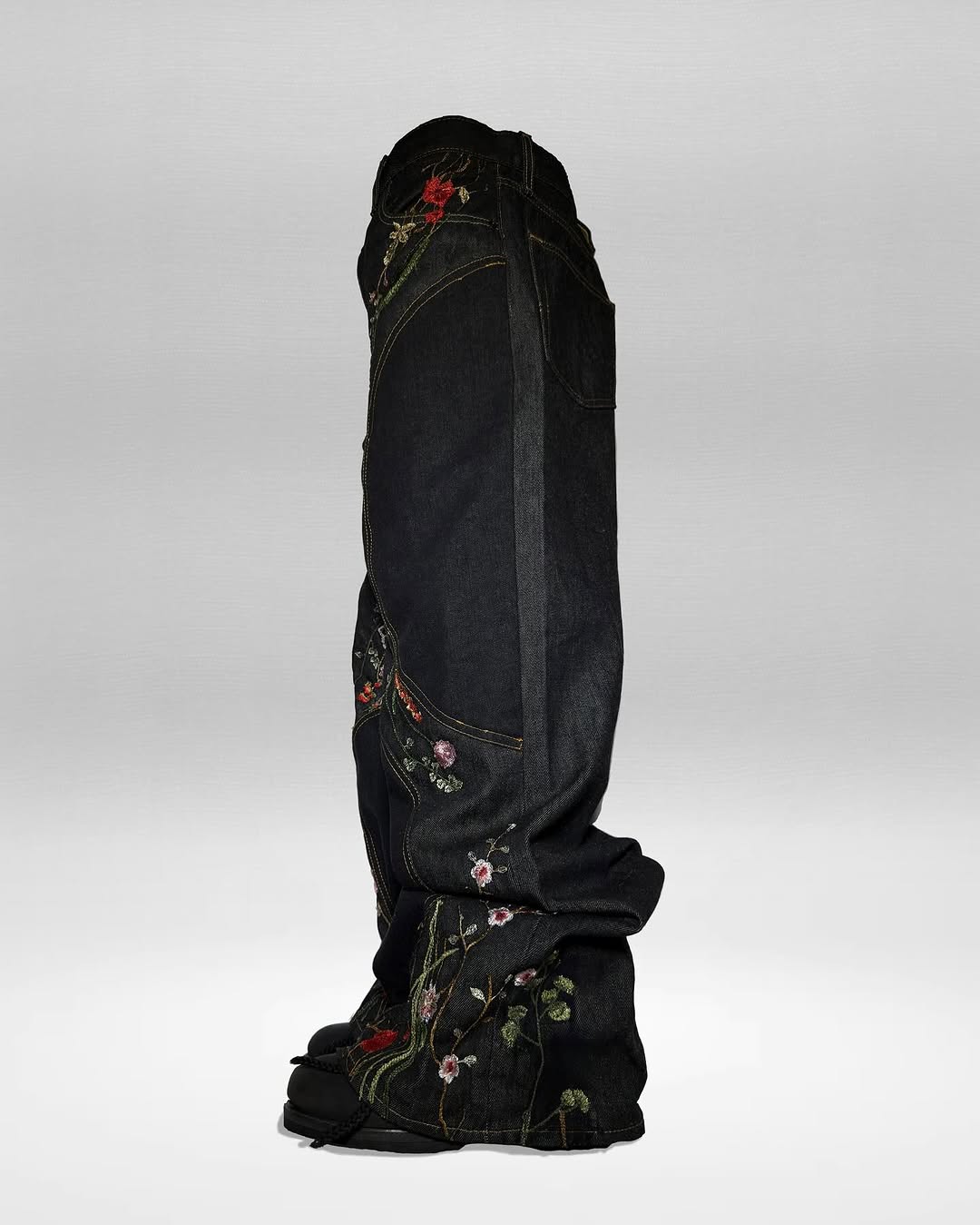 "FLORAL" BAGGY DENIM