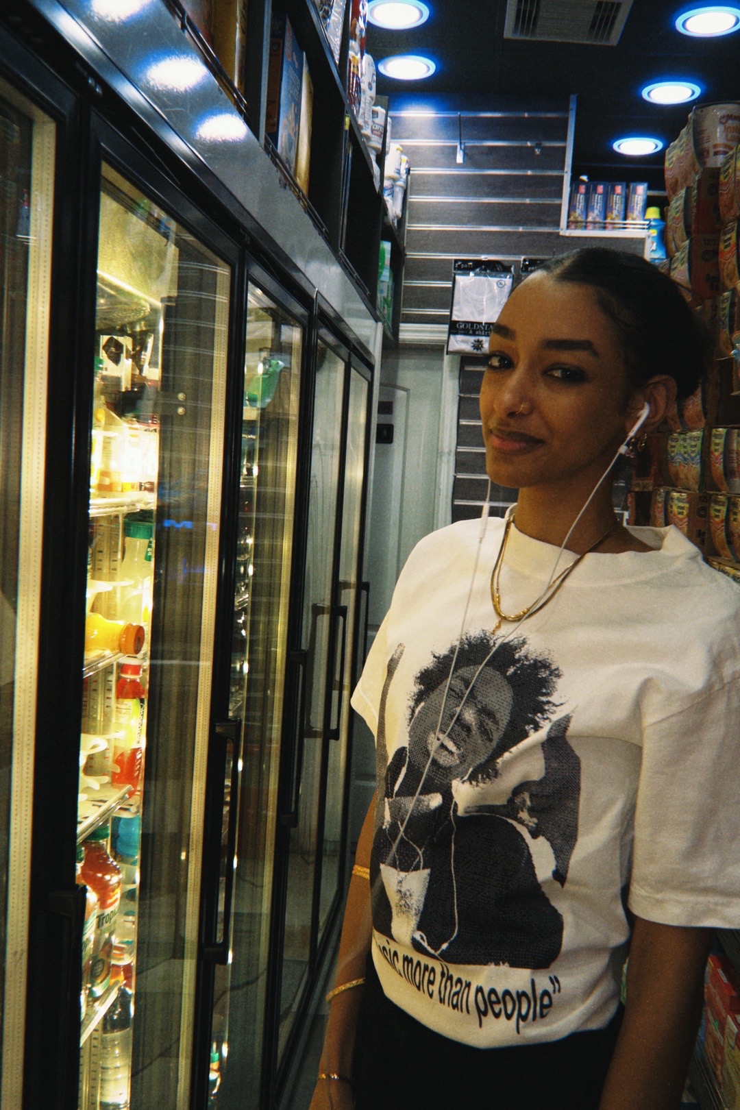 "MUSIC OVER PEOPLE" GRAPHIC TEE