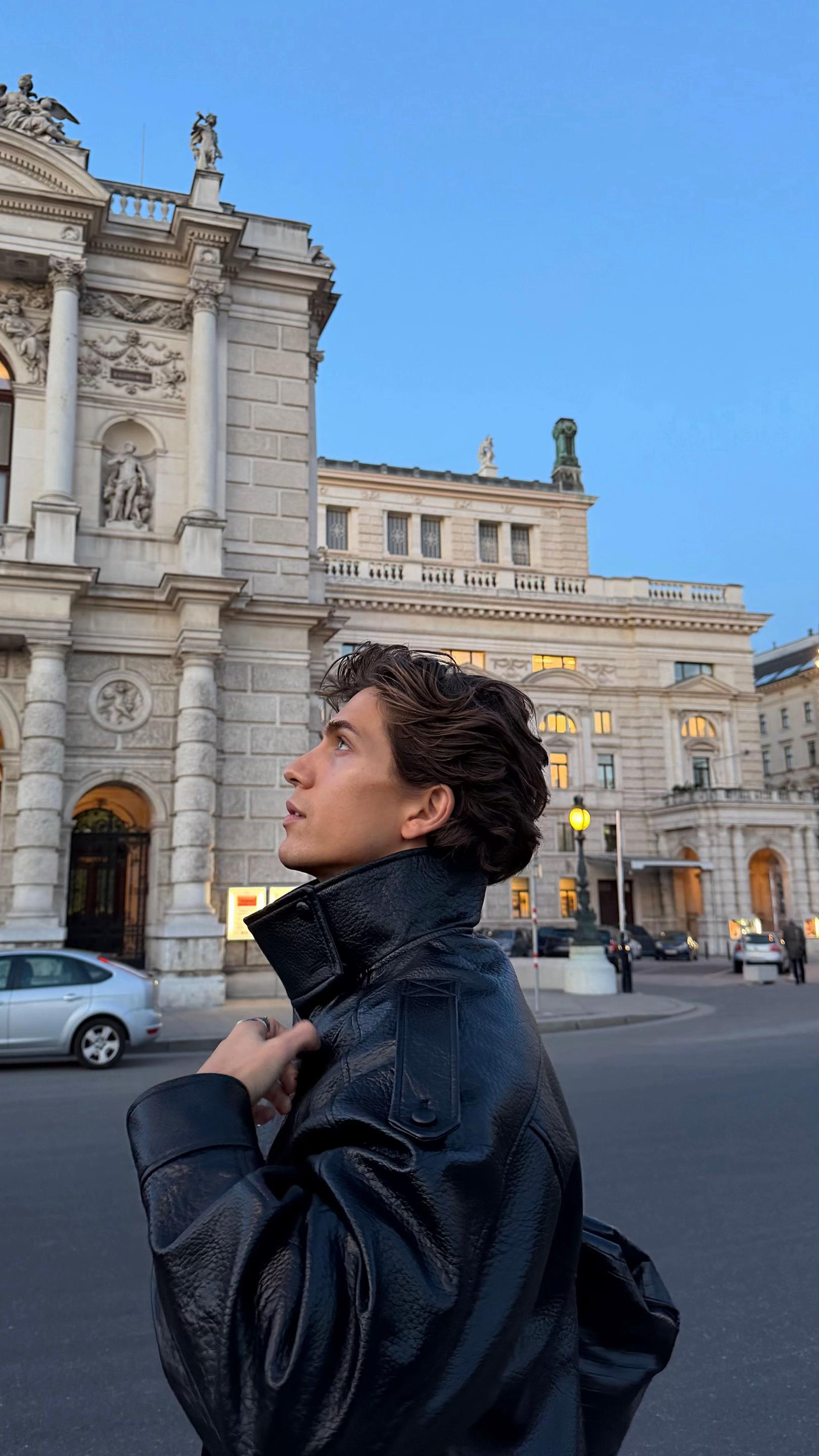 NOCTURNE LEATHER JACKET