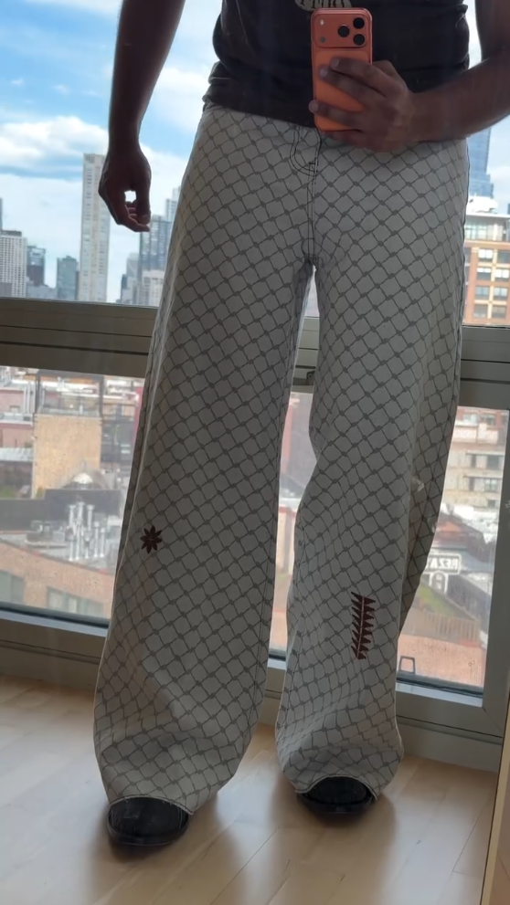 Lattice Pattern Flare Jeans