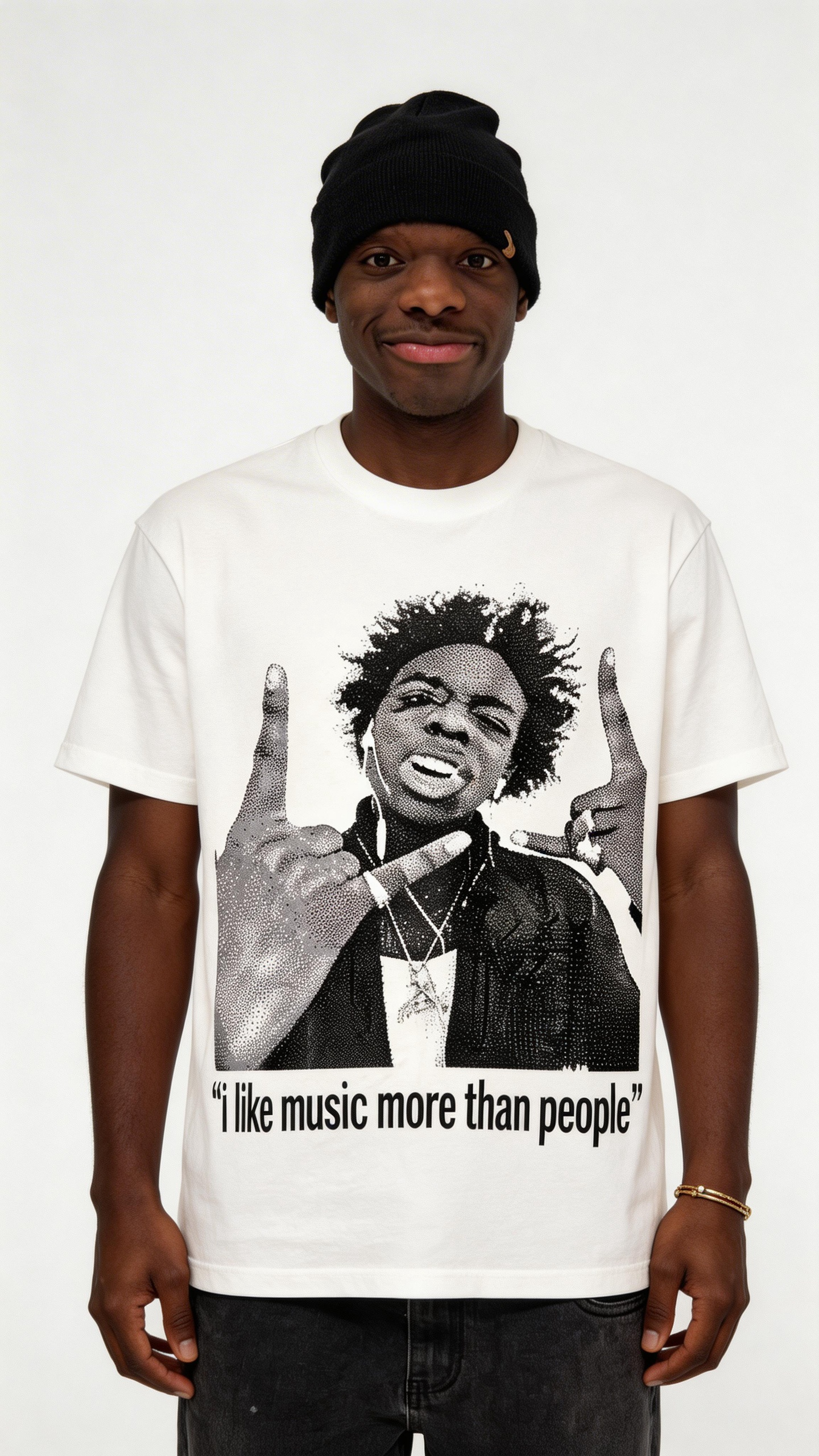 "MUSIC OVER PEOPLE" GRAPHIC TEE