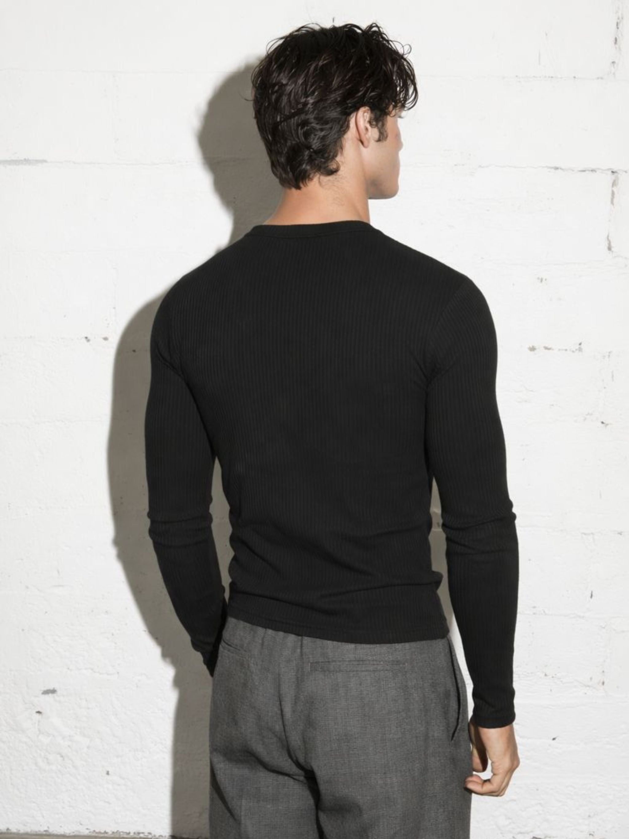 The Slim Crop Henley Longsleeve | White