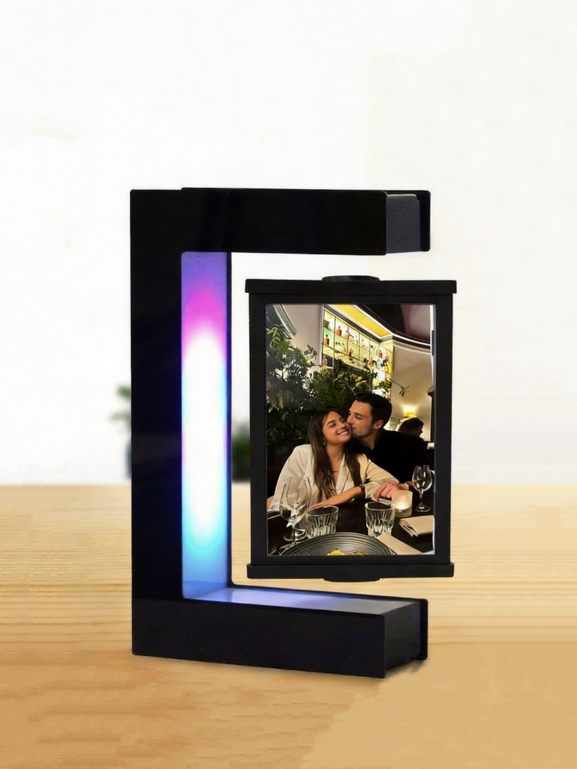 Magnetic Levitation RGB Photo Frame